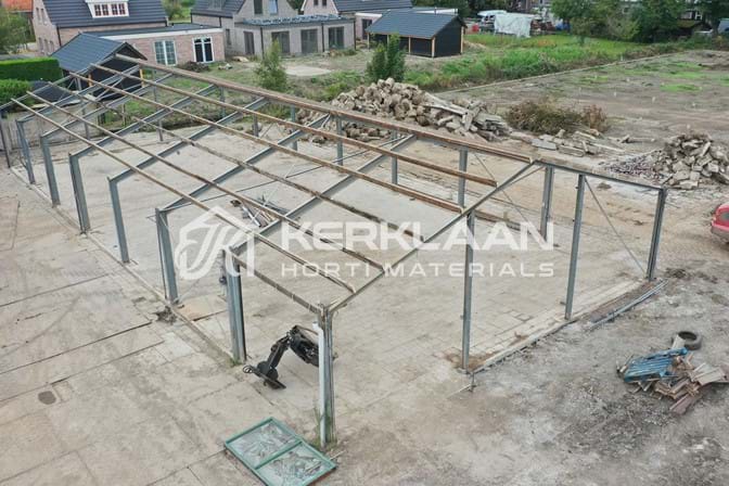 Steel construction 326 m²