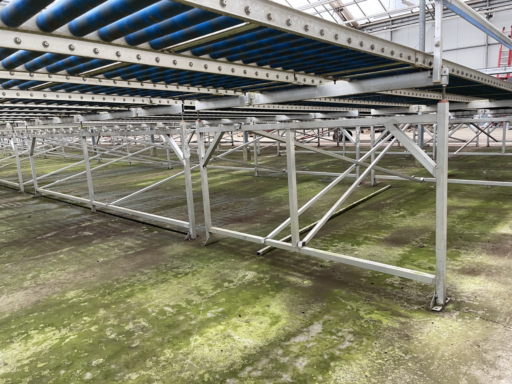 Rollenbaan afleversysteem