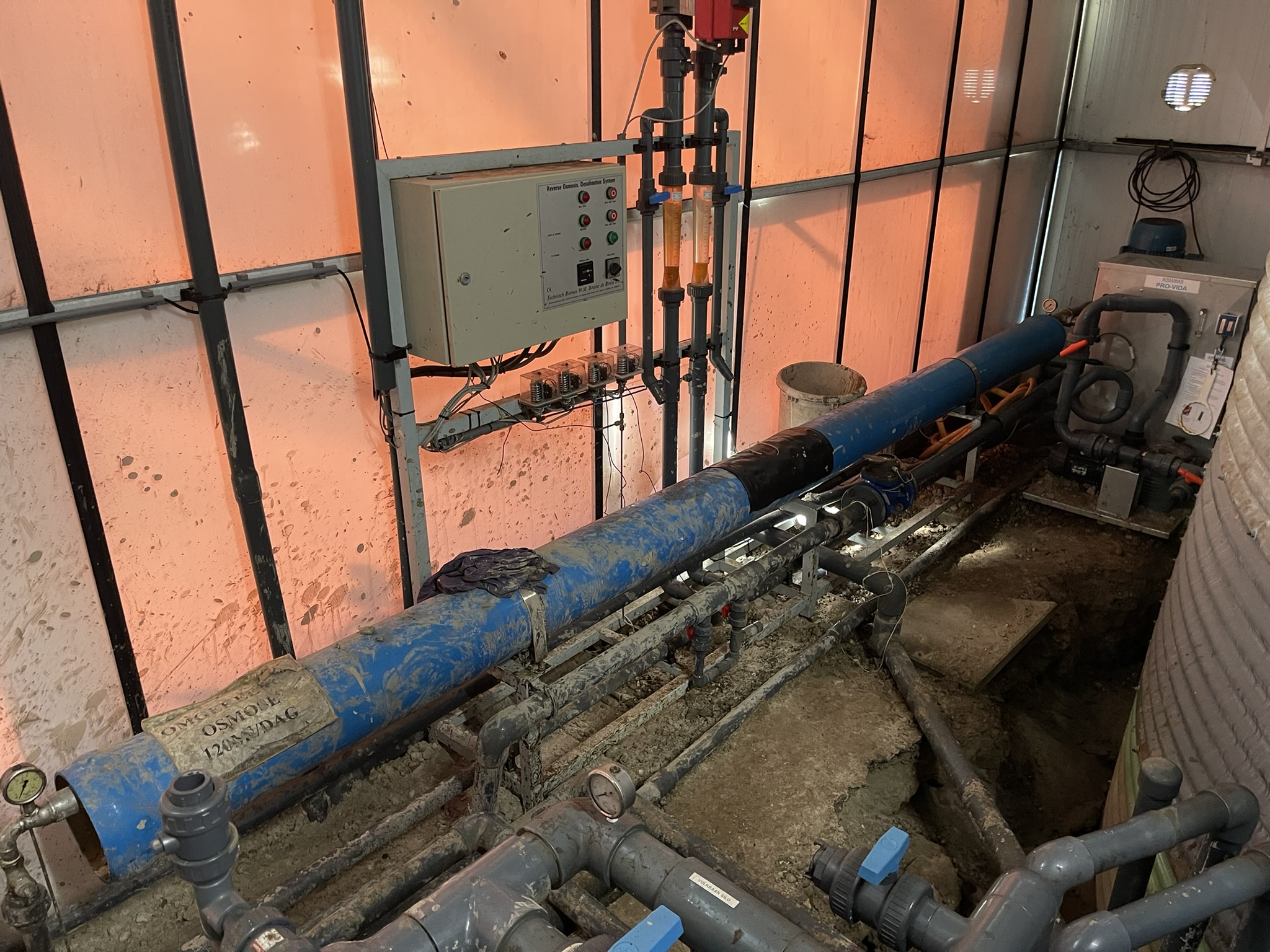 Bruine de bruin omgekeerde osmose installatie