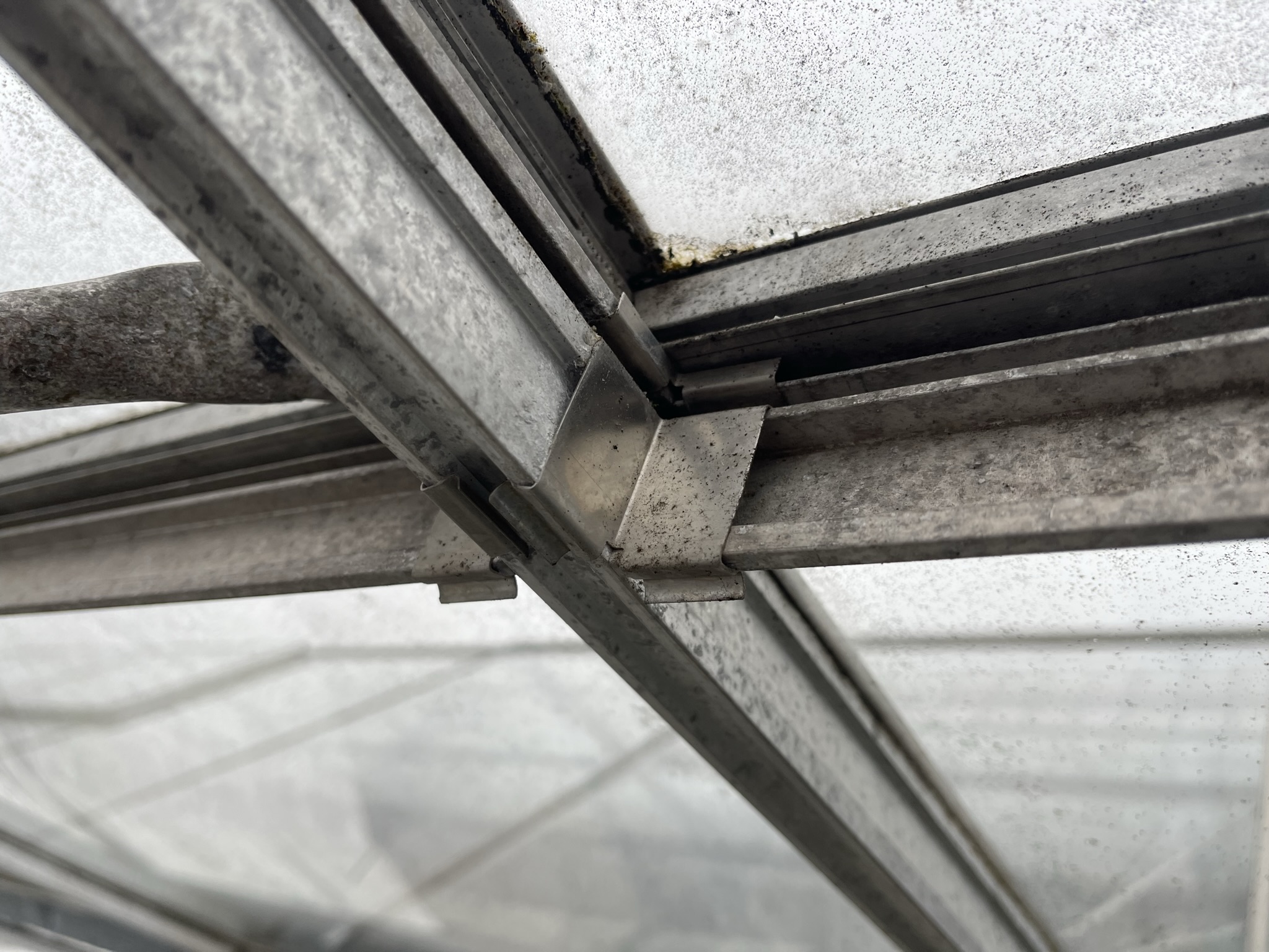 Venlo kas 12,80 m 3.008 m²