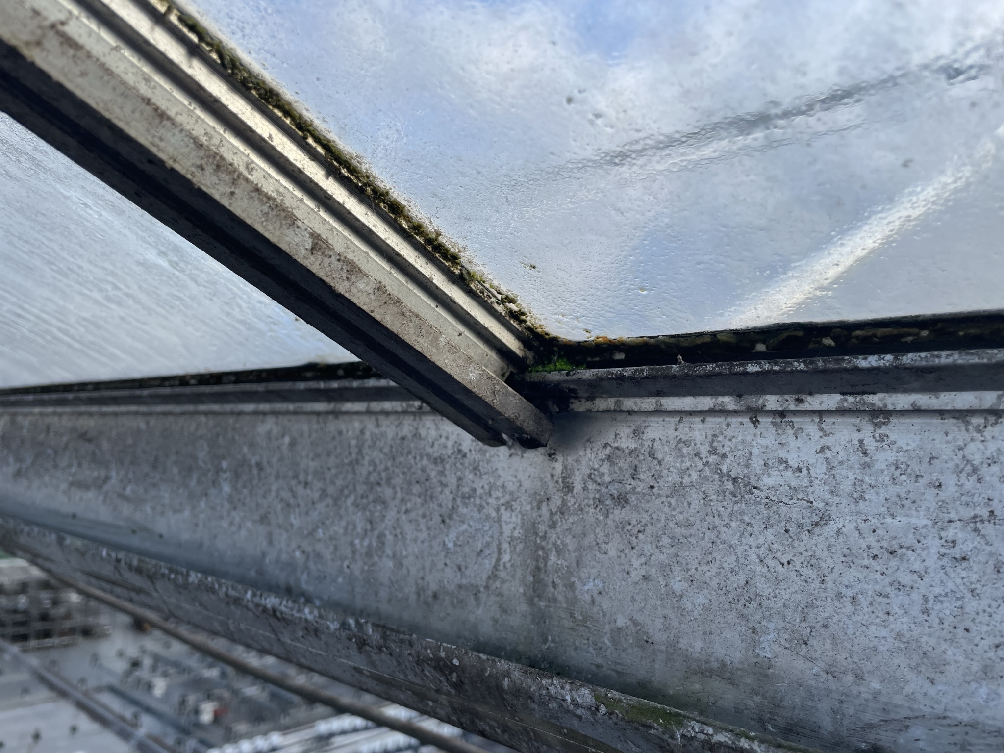 Breedkap kas 12,80 m 4.953 m²