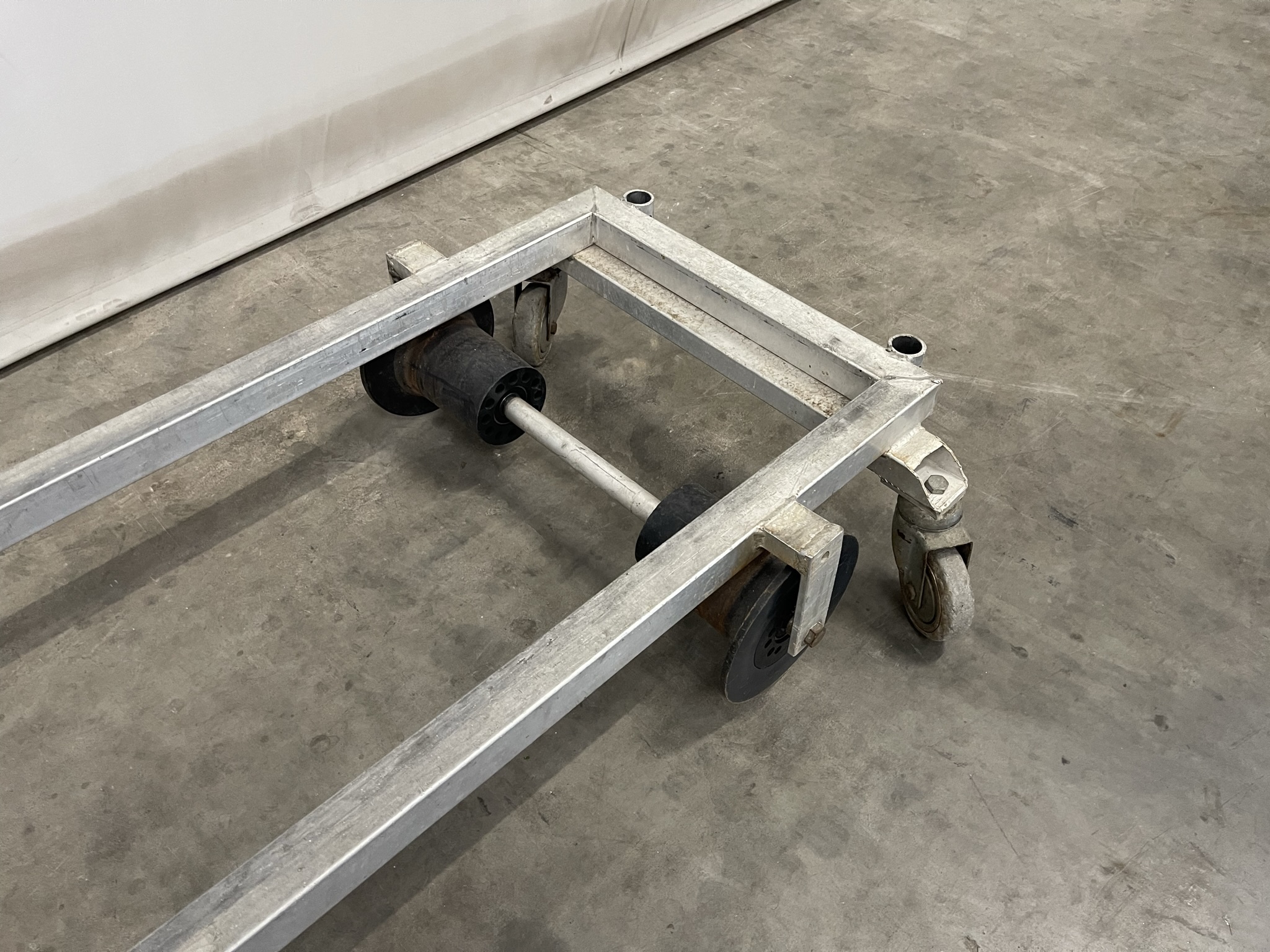 Buisrail oogstwagens