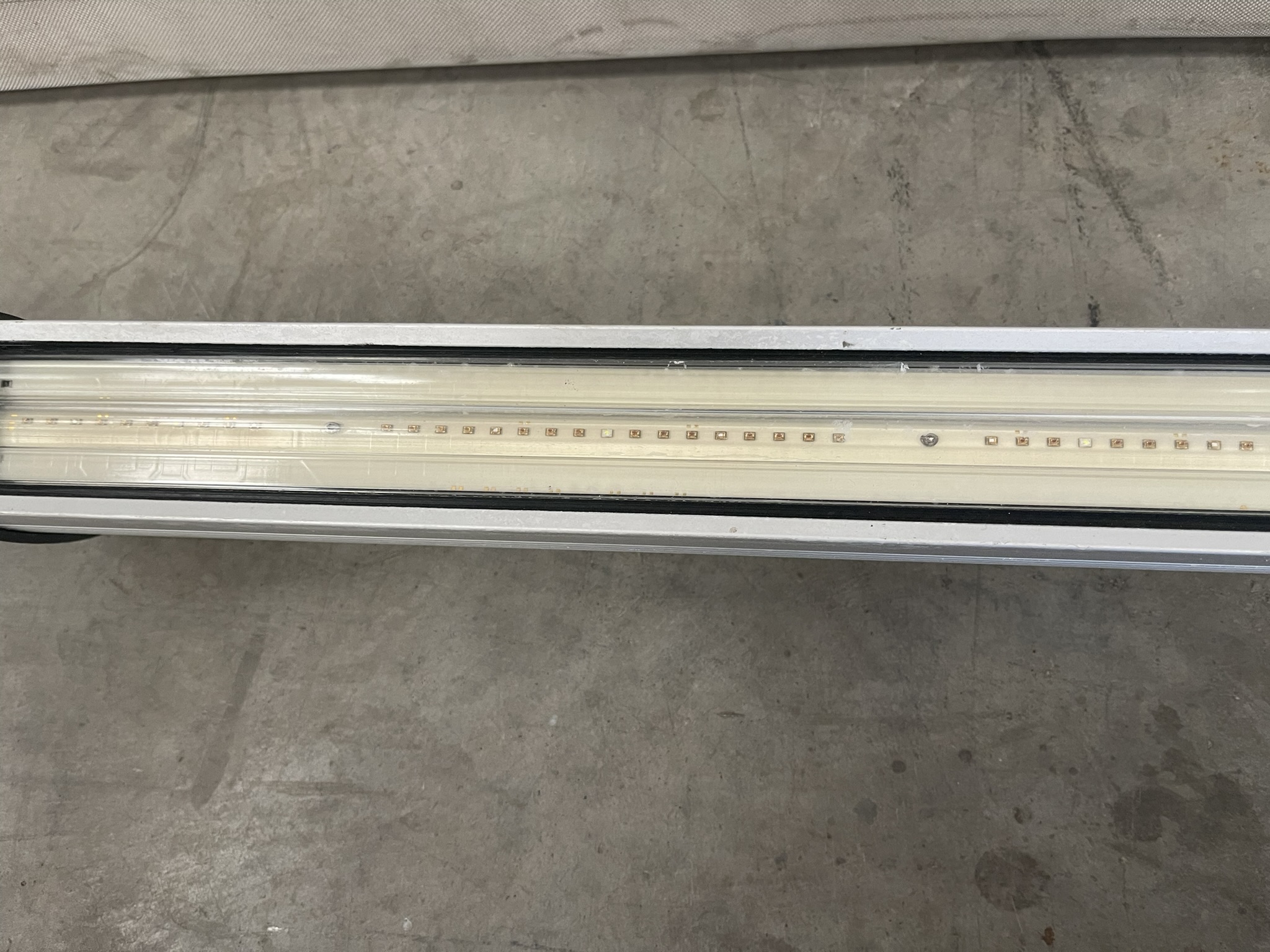 Led fixtures FL100 Grow