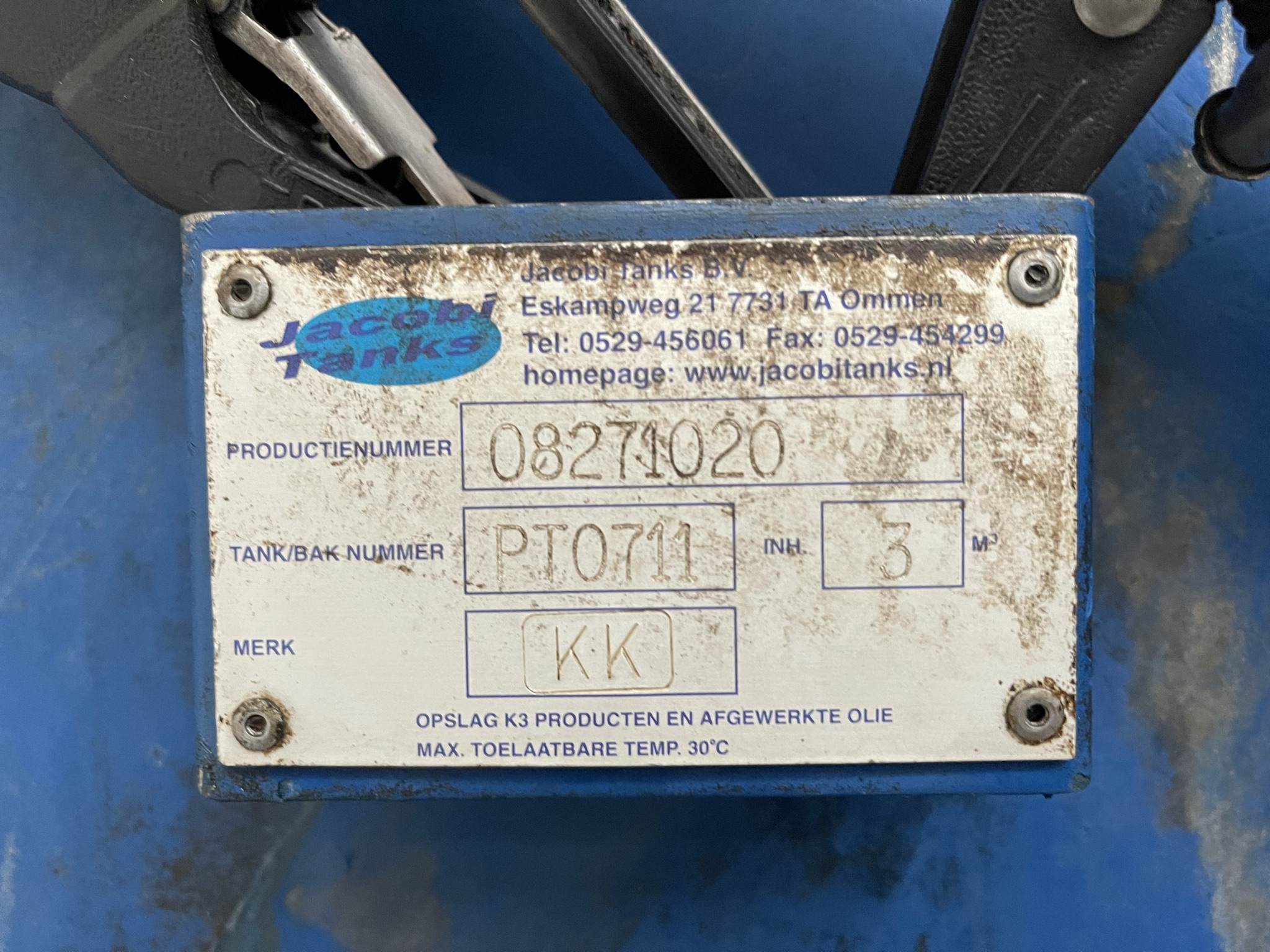 Brandstoftank 3000 liter incl. opvangbak