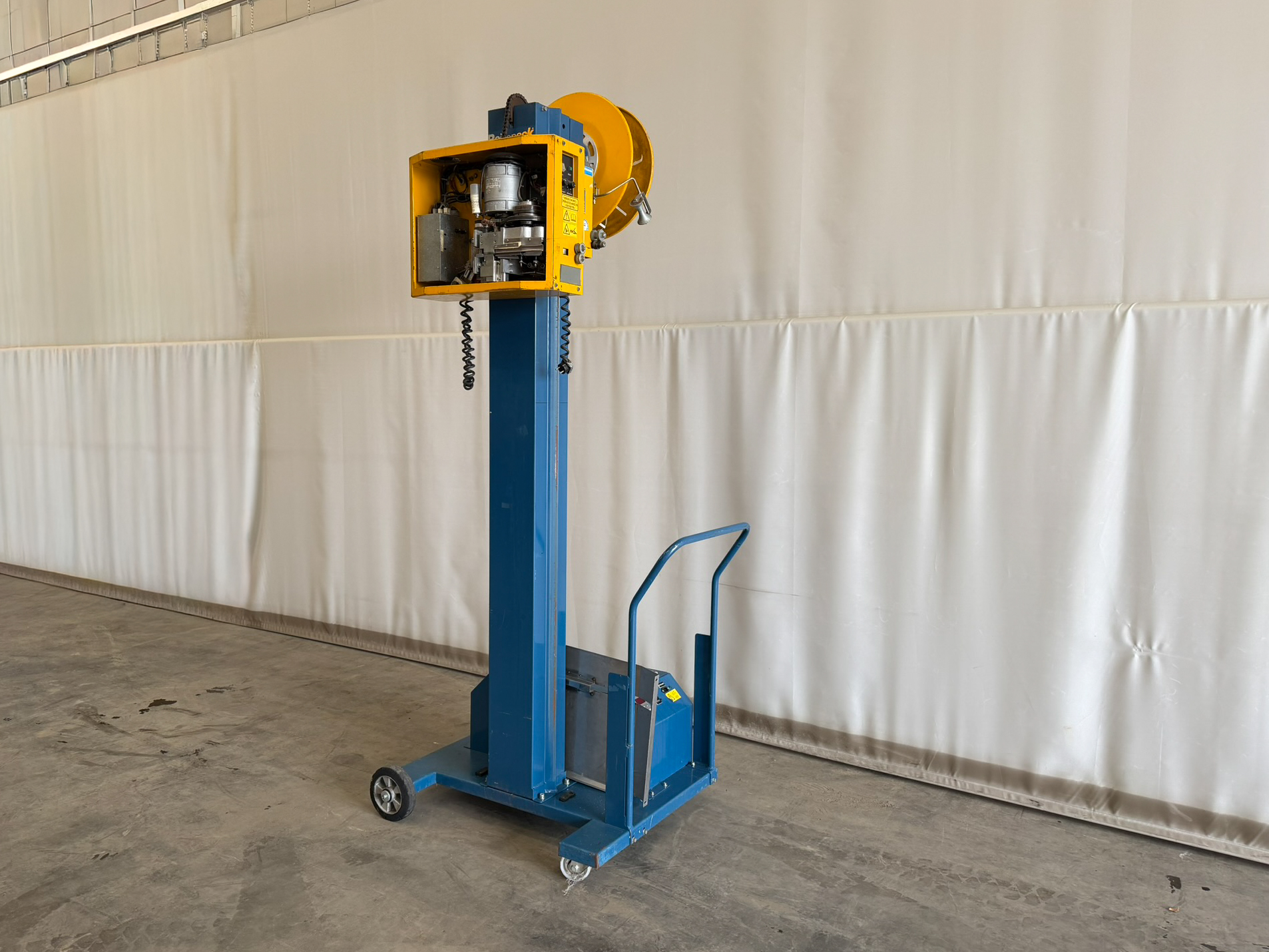 Reisopack omsnoeringsmachine