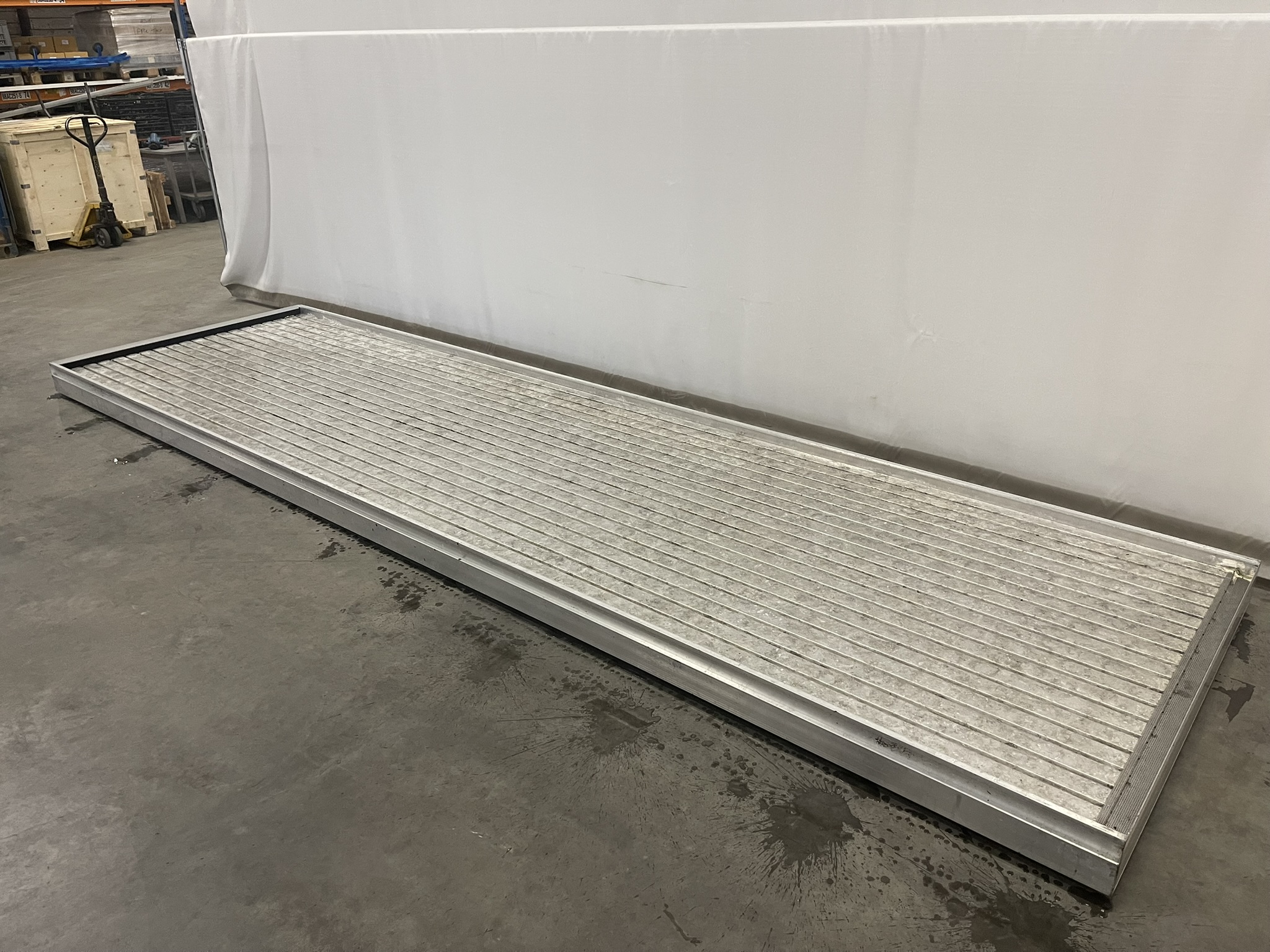 Aluminium rolcontainers met aluminium eb- en vloedbodem