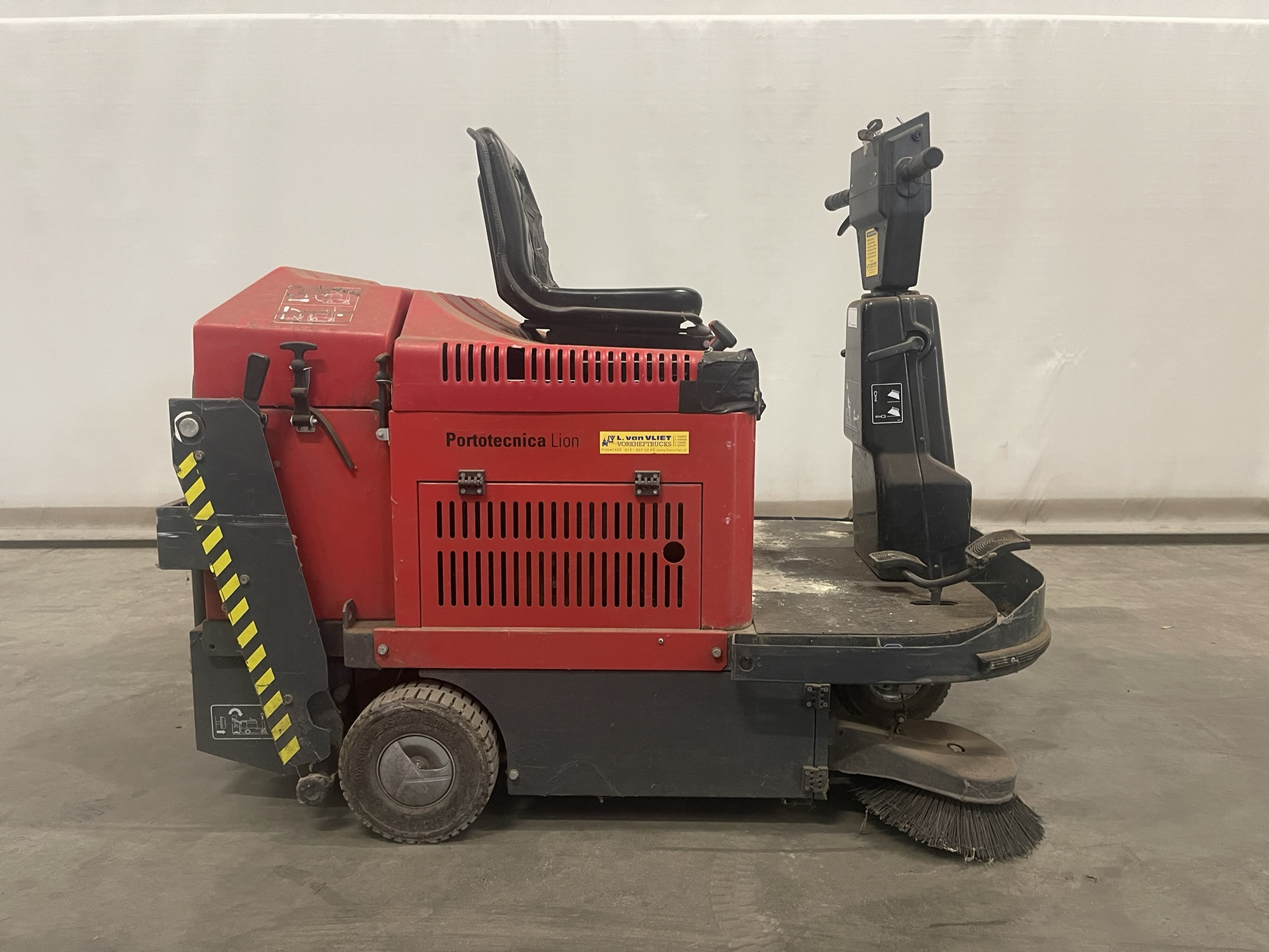 Portotecnica Lion veegmachine