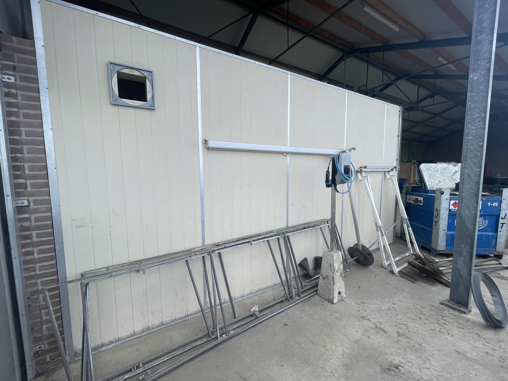 Cooling room 97.50 m³ / 40 m²