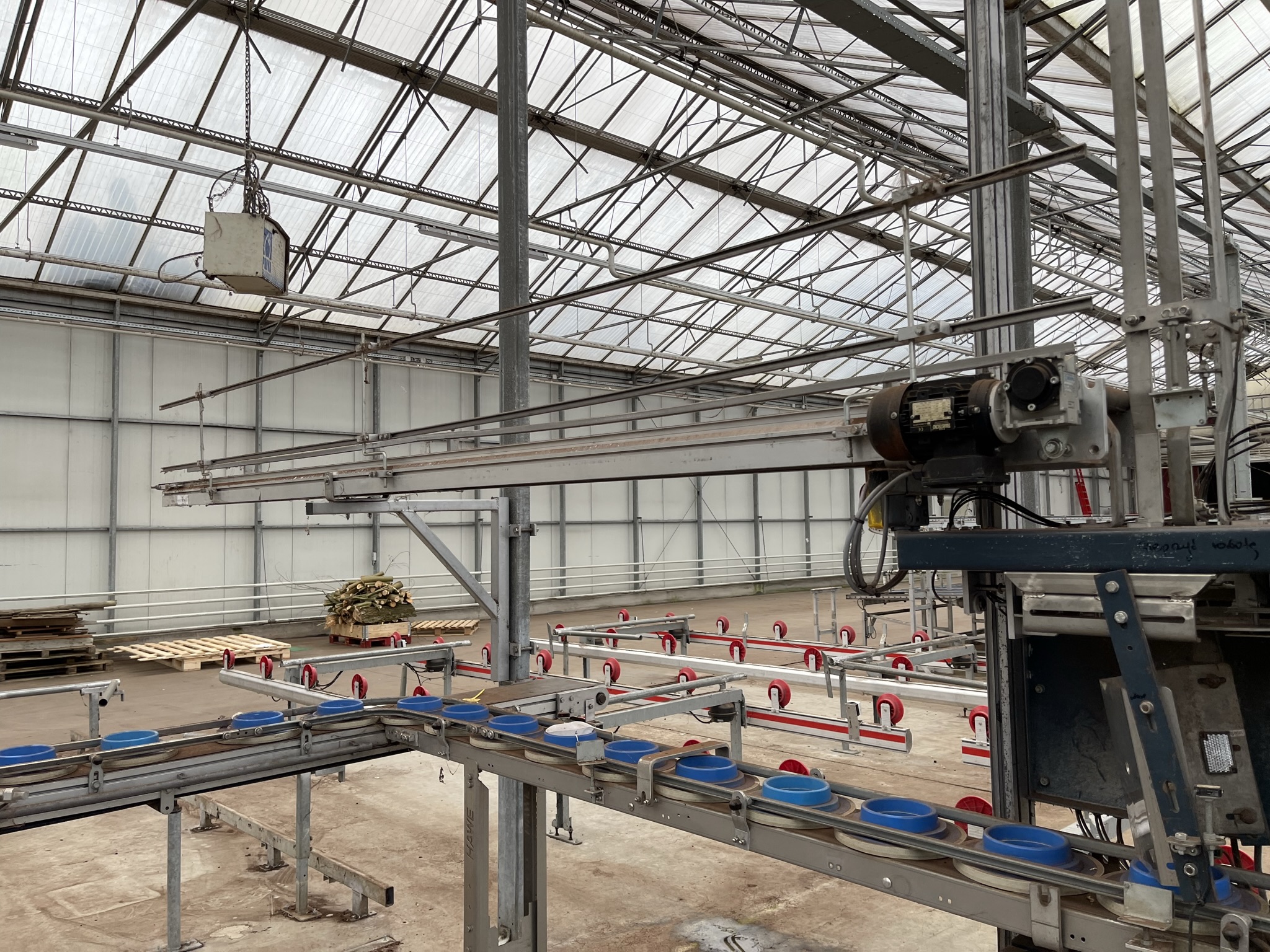 Wilburg automatic pot stacker