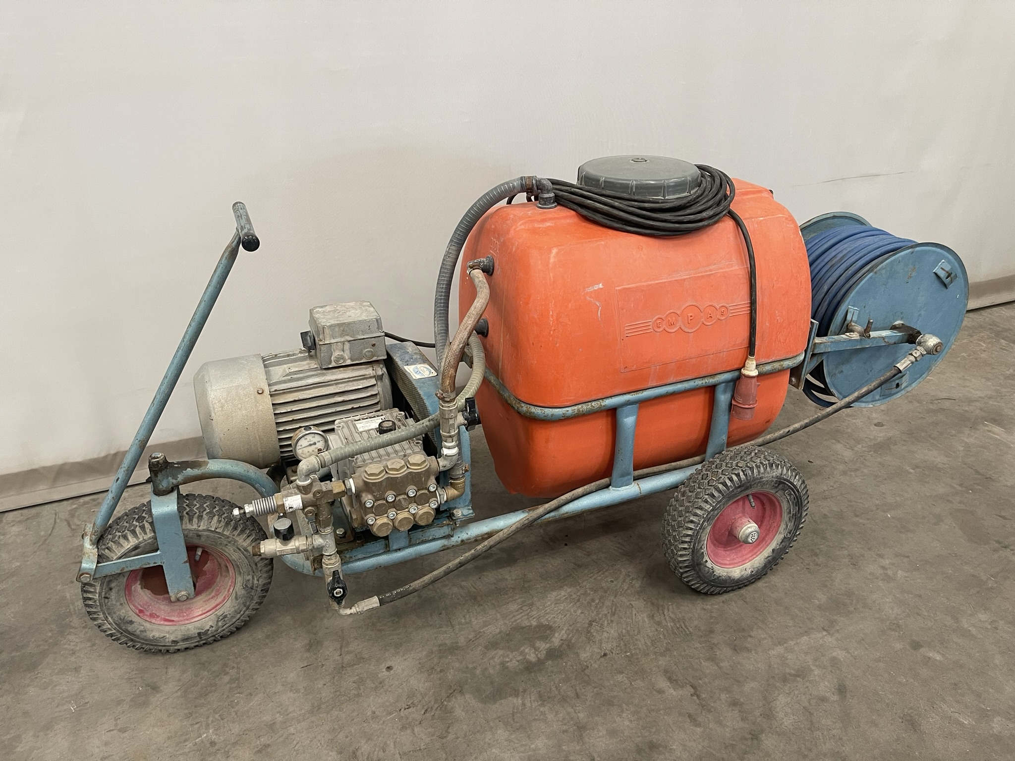 Empas spray cart 200 liters