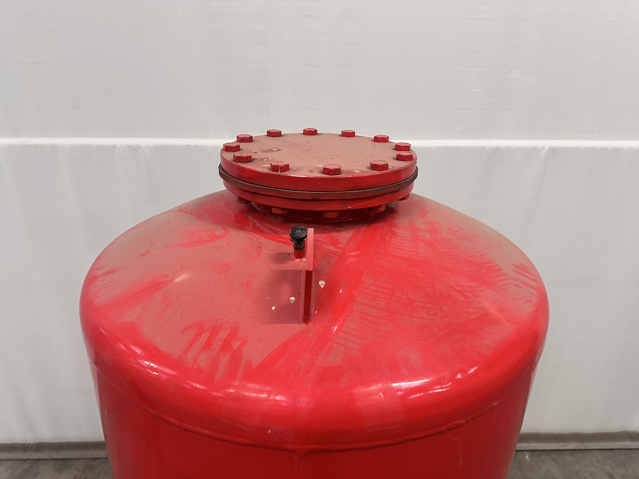 Expansion vessel