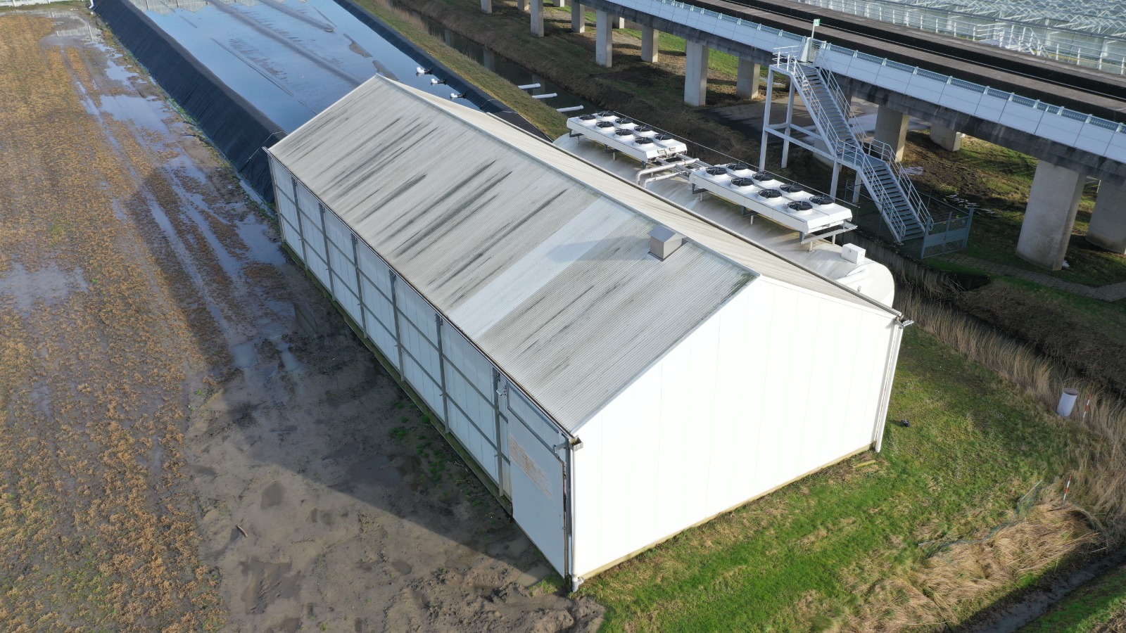Bedrijfsruimte 383 m²