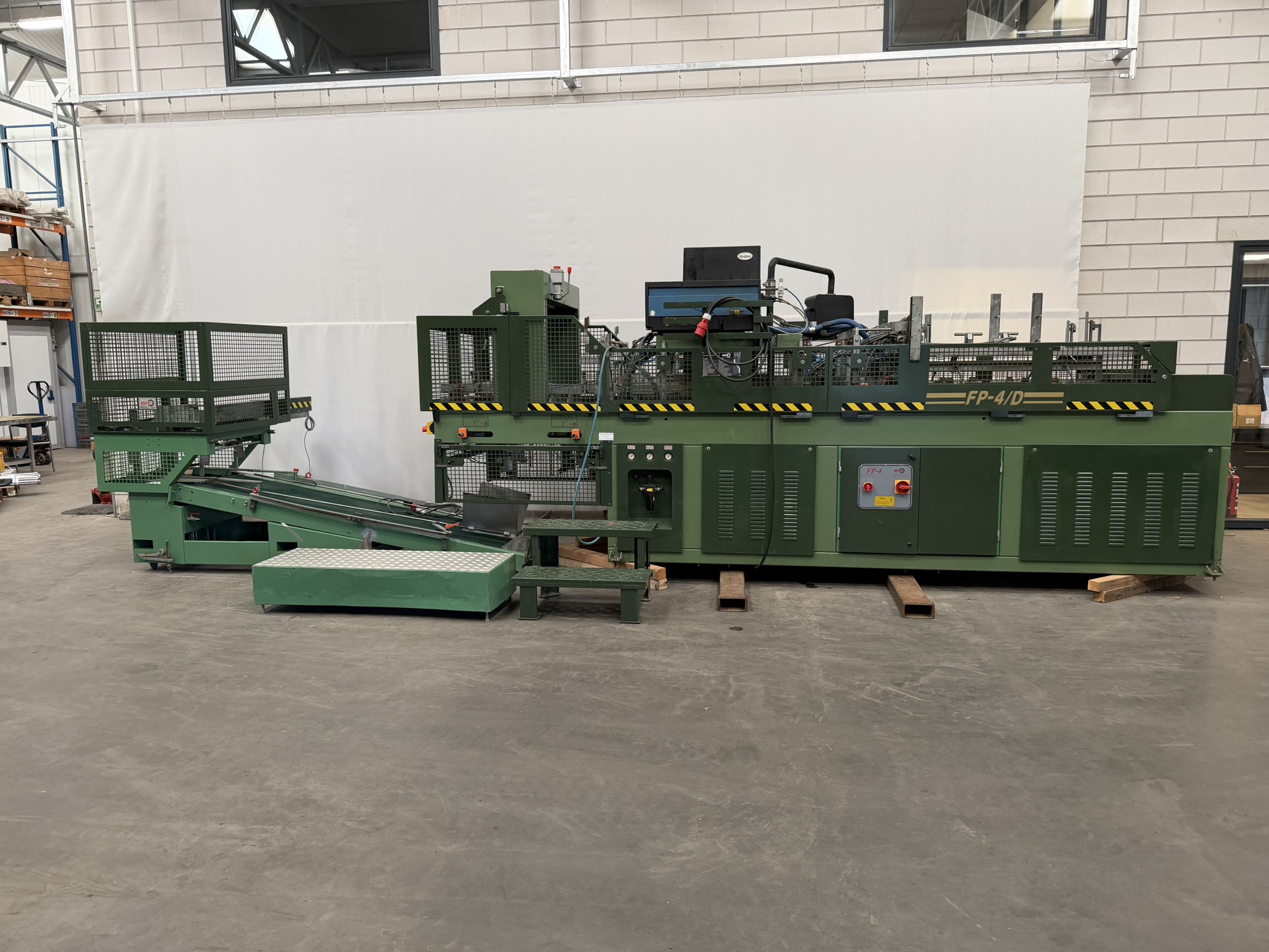 Boix dozenopzetmachine incl. stapel/uitvoer unit