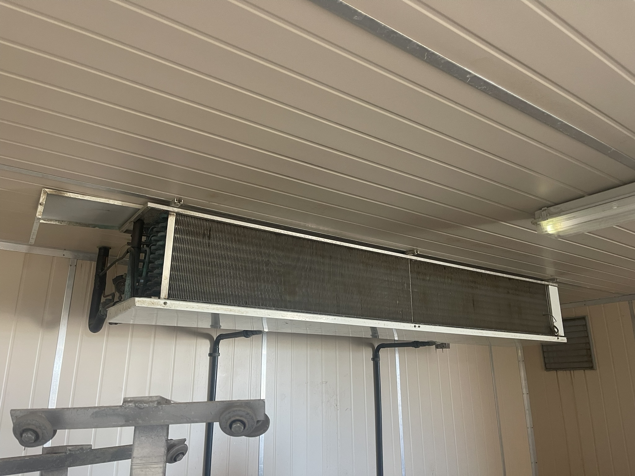 Cooling room 97.50 m³ / 40 m²