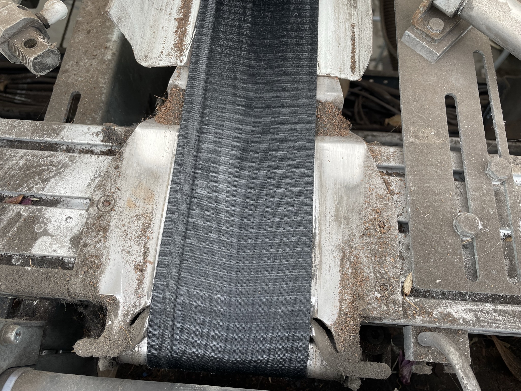 Various loose parts WPS delivery, sorting and buffer system