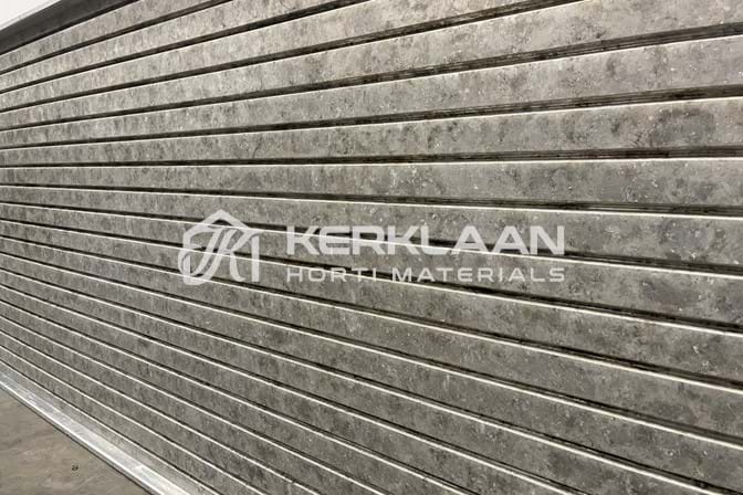 Aluminum mobile container with aluminium ebb and flow bottom