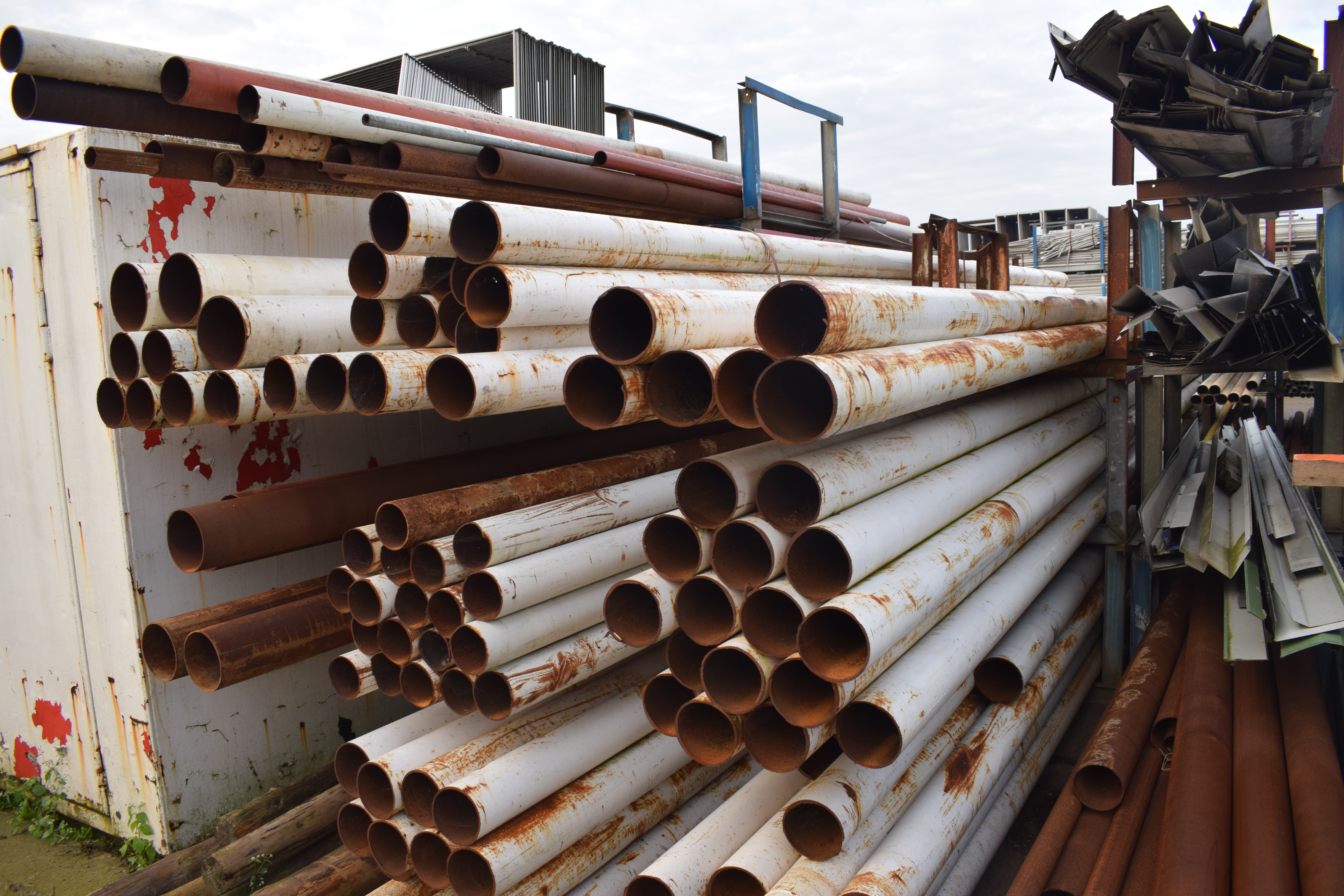 Various diameters pipe