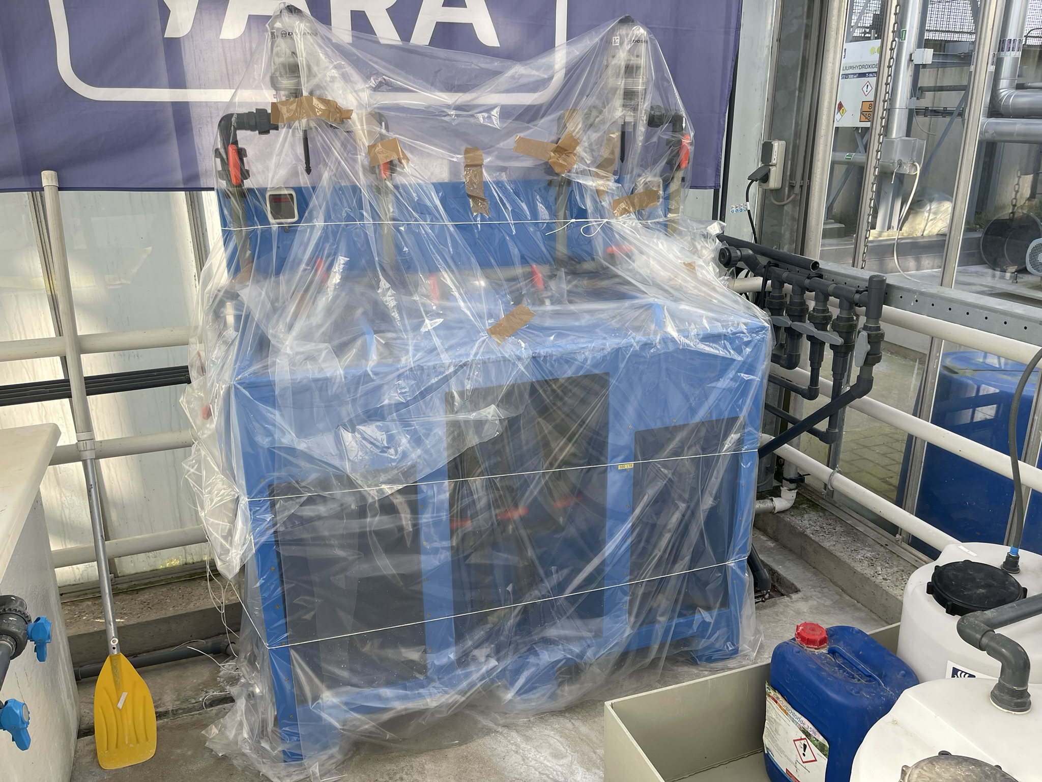 Complete turnkey test greenhouse 240 m²