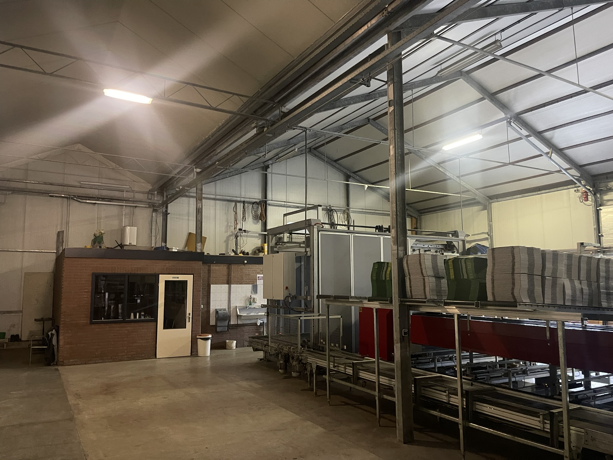 Business space 443 m²