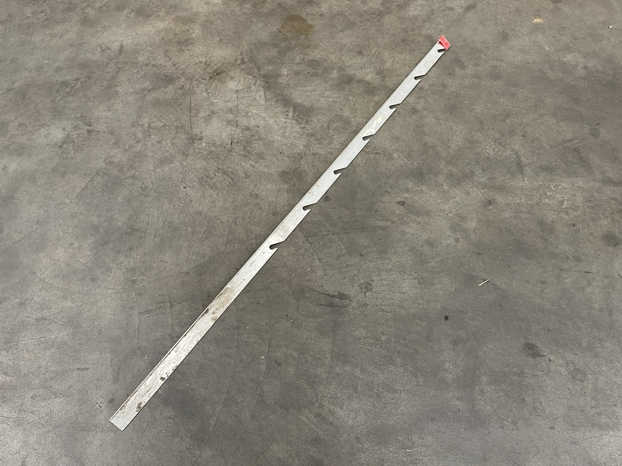 Aluminium T-stakes 1200 mm