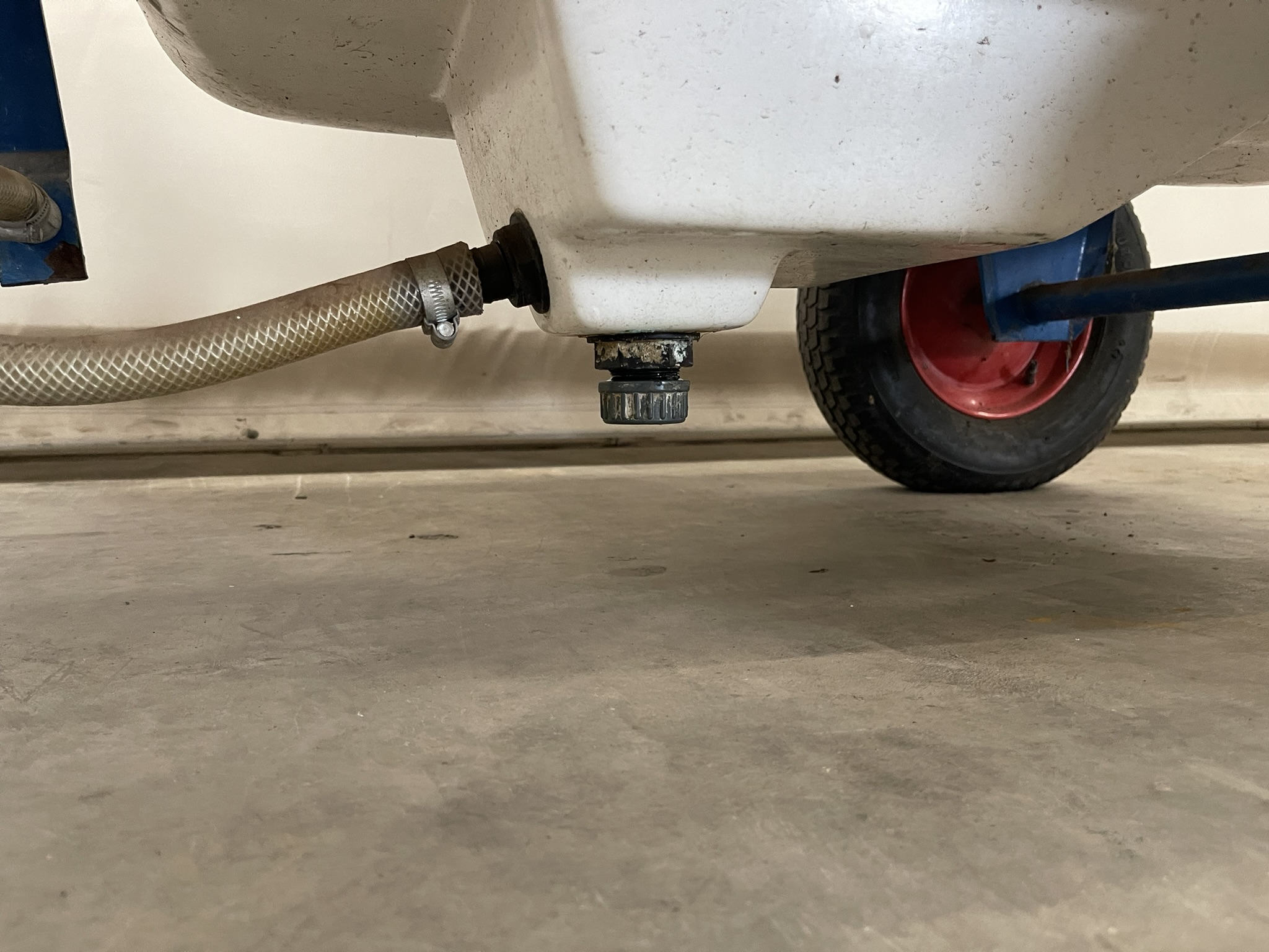 Spray cart 400 liters