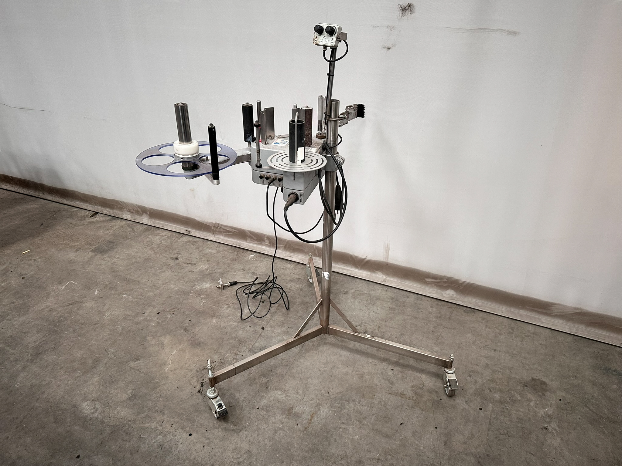 Etiket machine