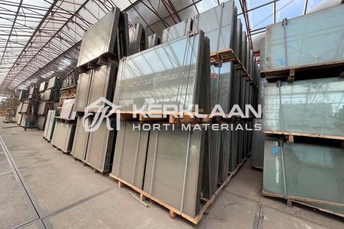 Used roof and side glass