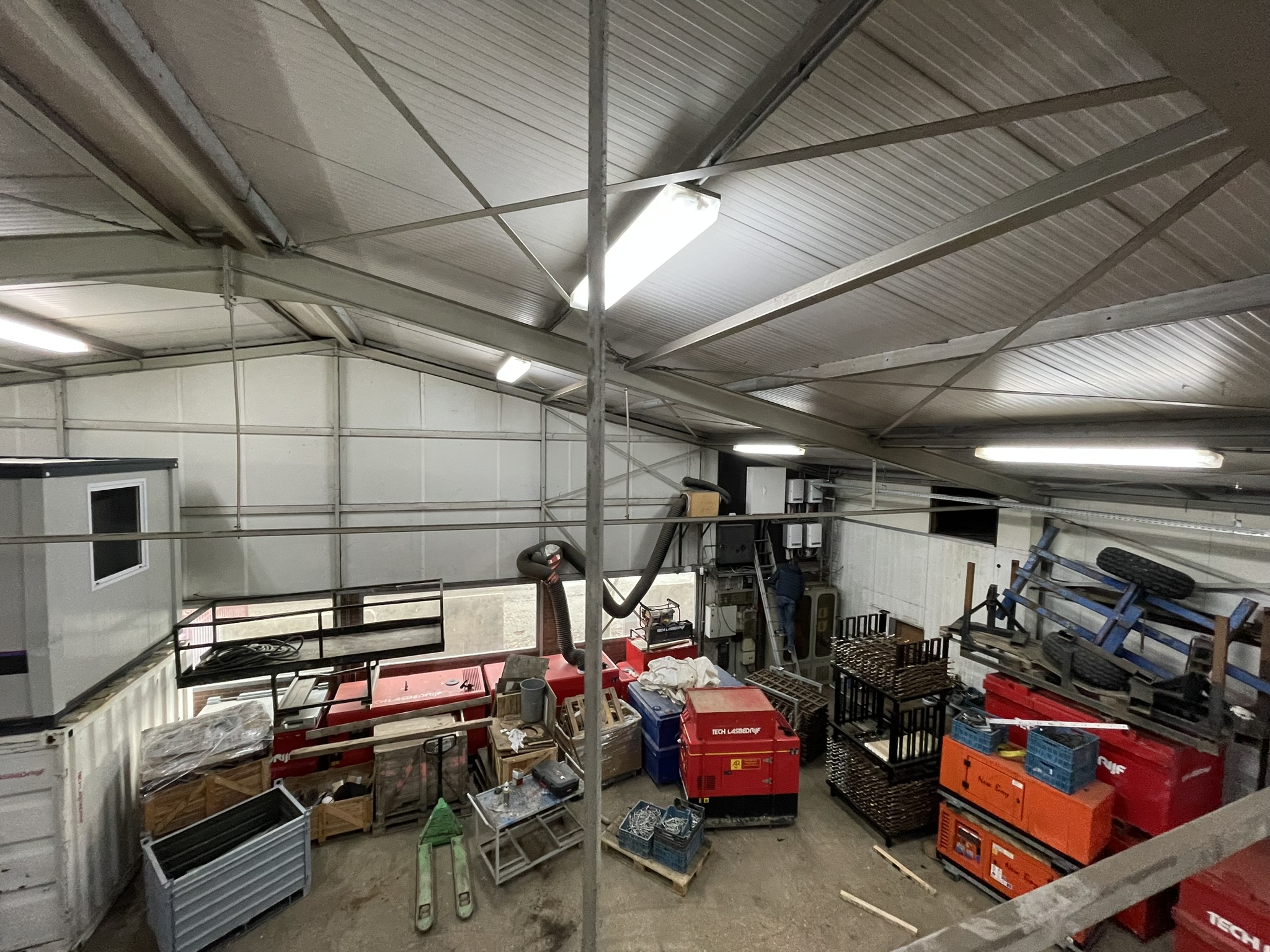 Business space 733 m²