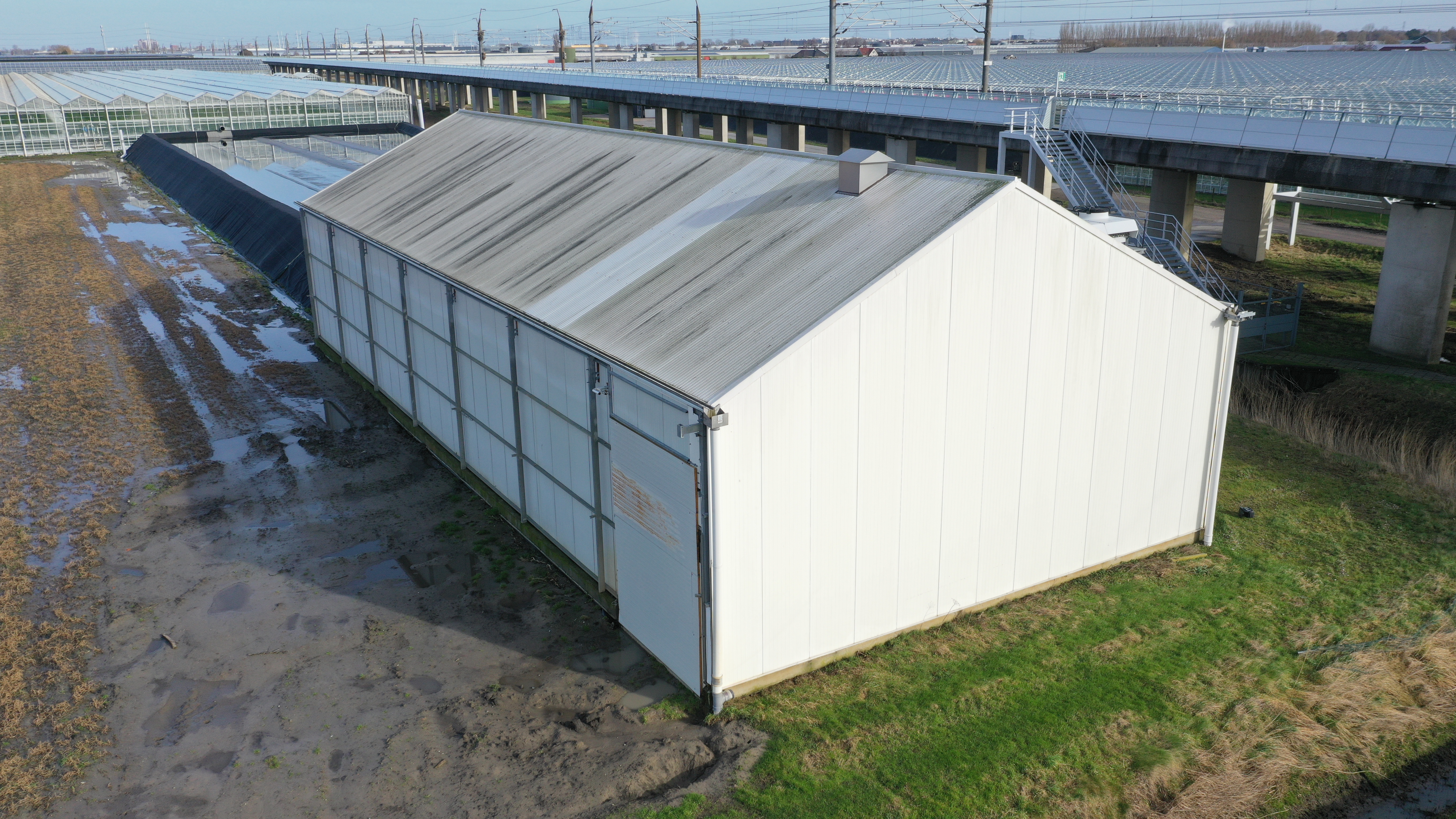 Complete steelconstruction 874 m²