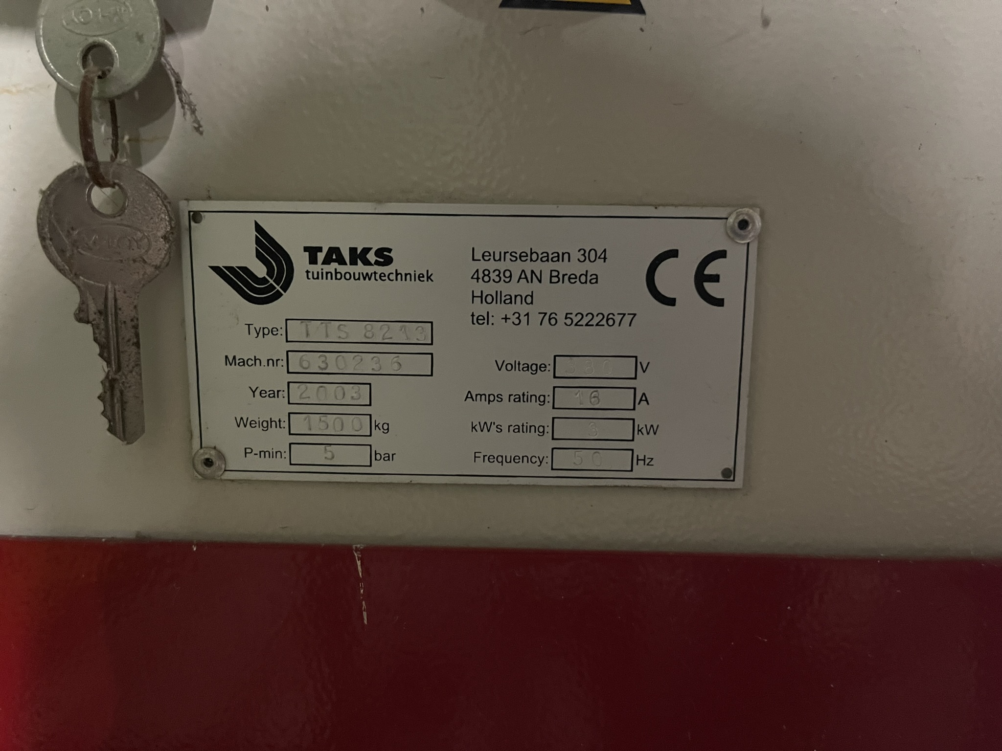 Complete Taks TTS vine tomato processing system