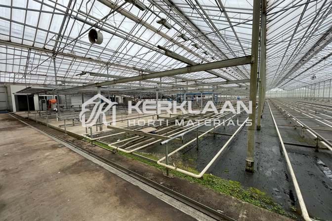 1.587 m² Second crop layer
