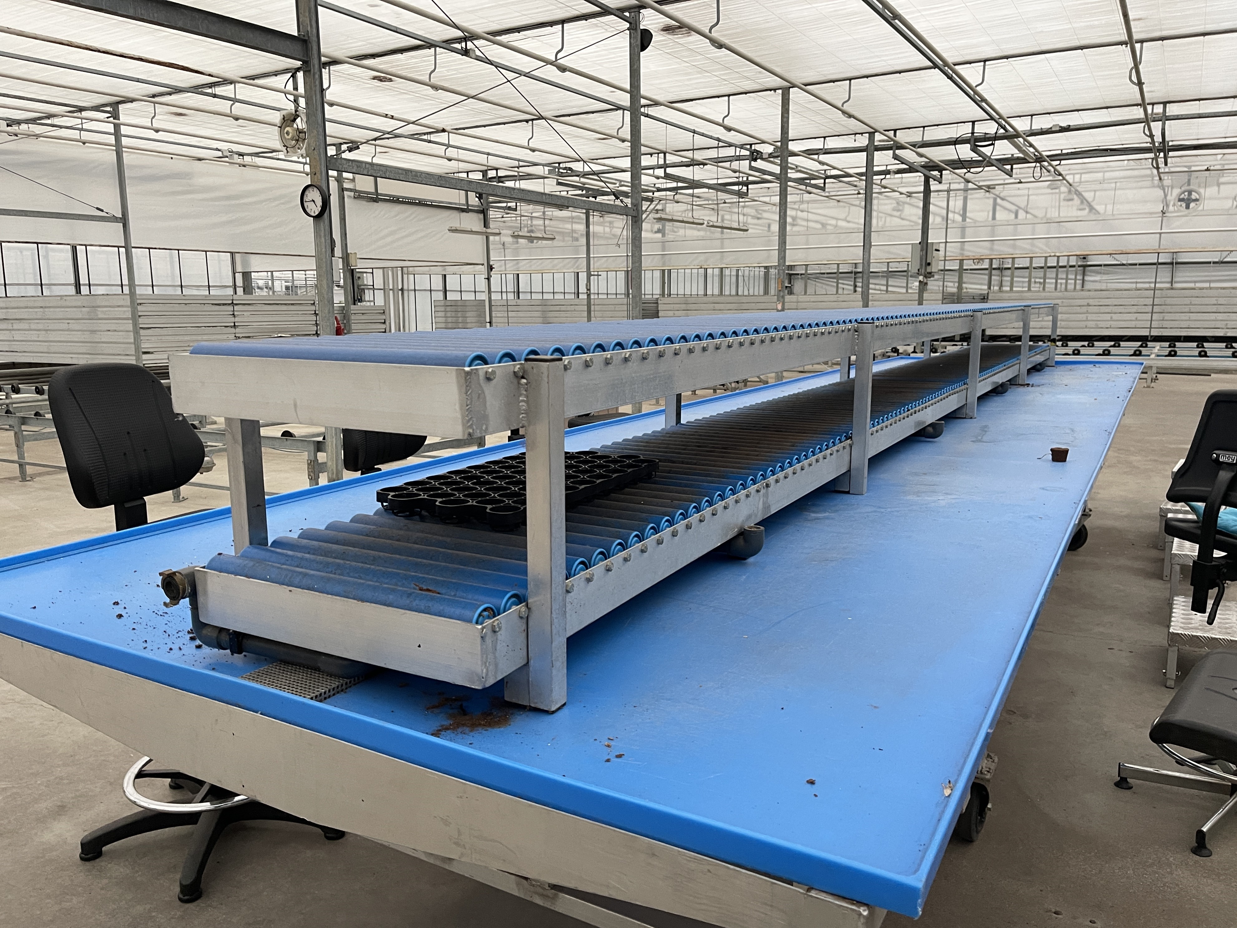 Aluminum processing table