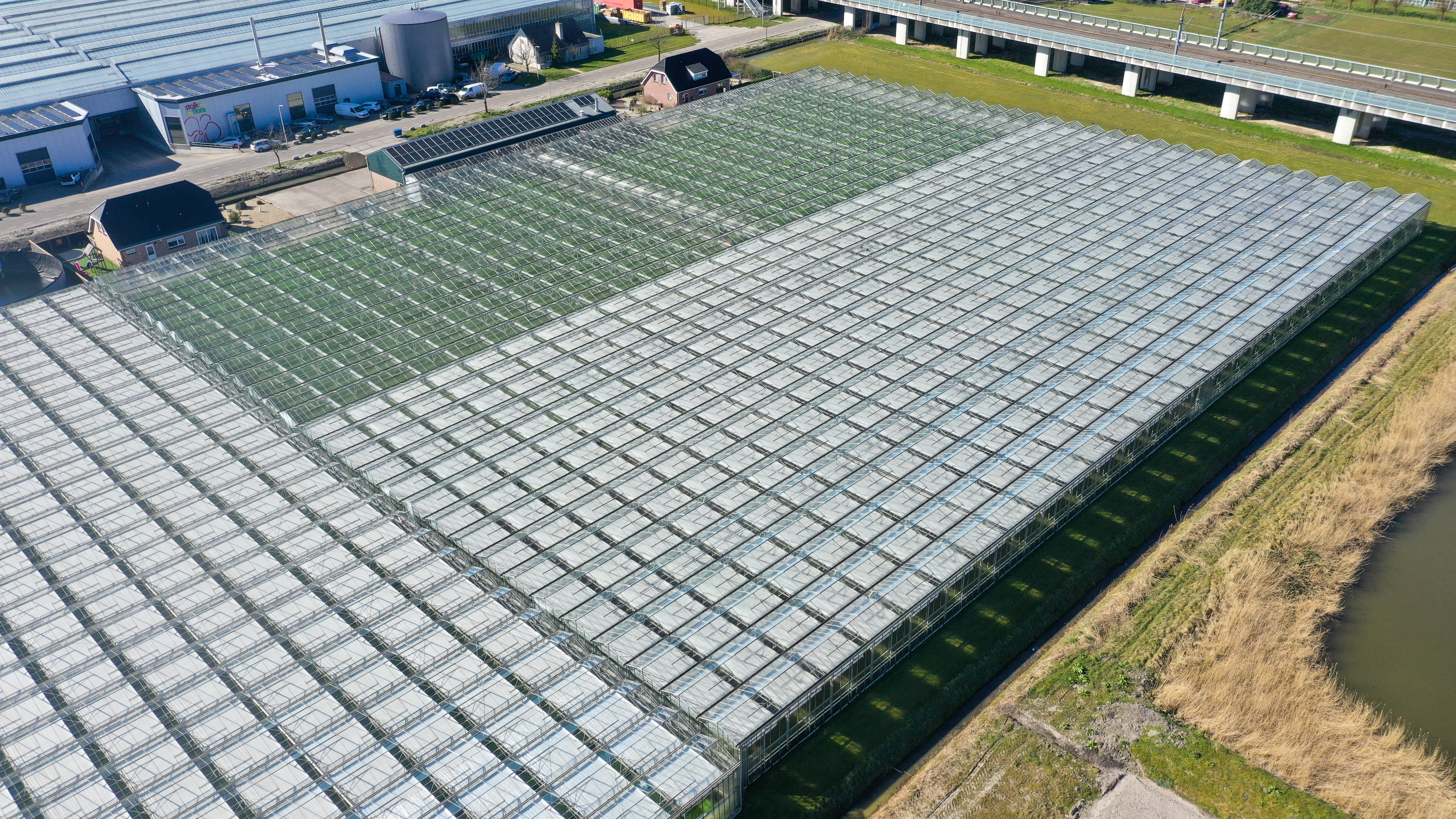 Venlo greenhouse 6,40m 11.251 m²