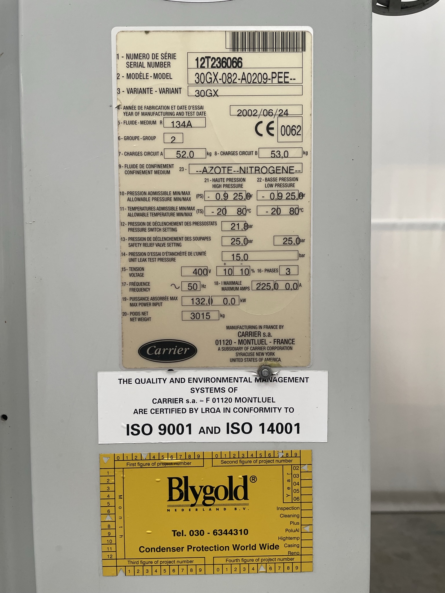 Carrier cooling installation