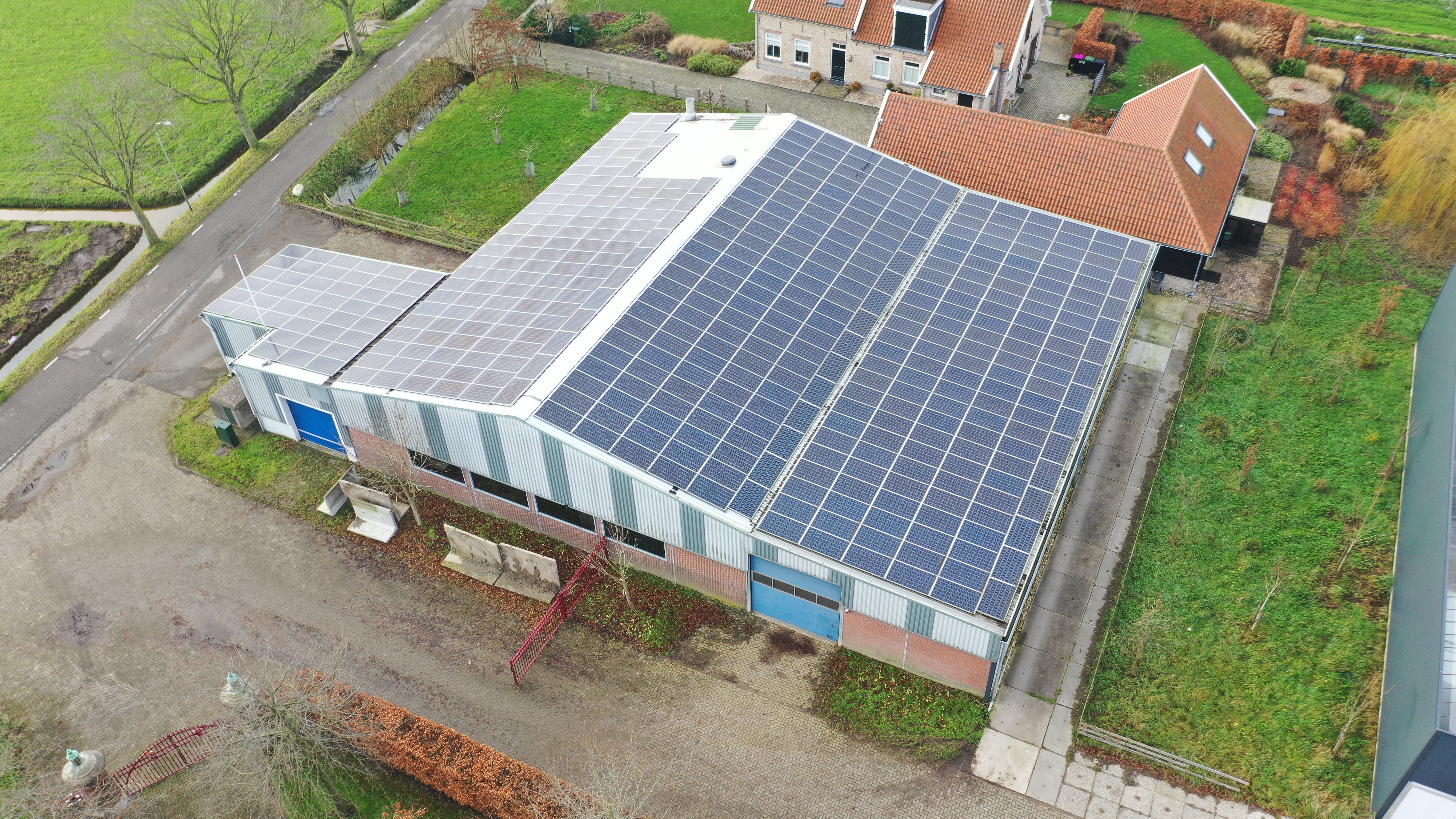 Business space 733 m²