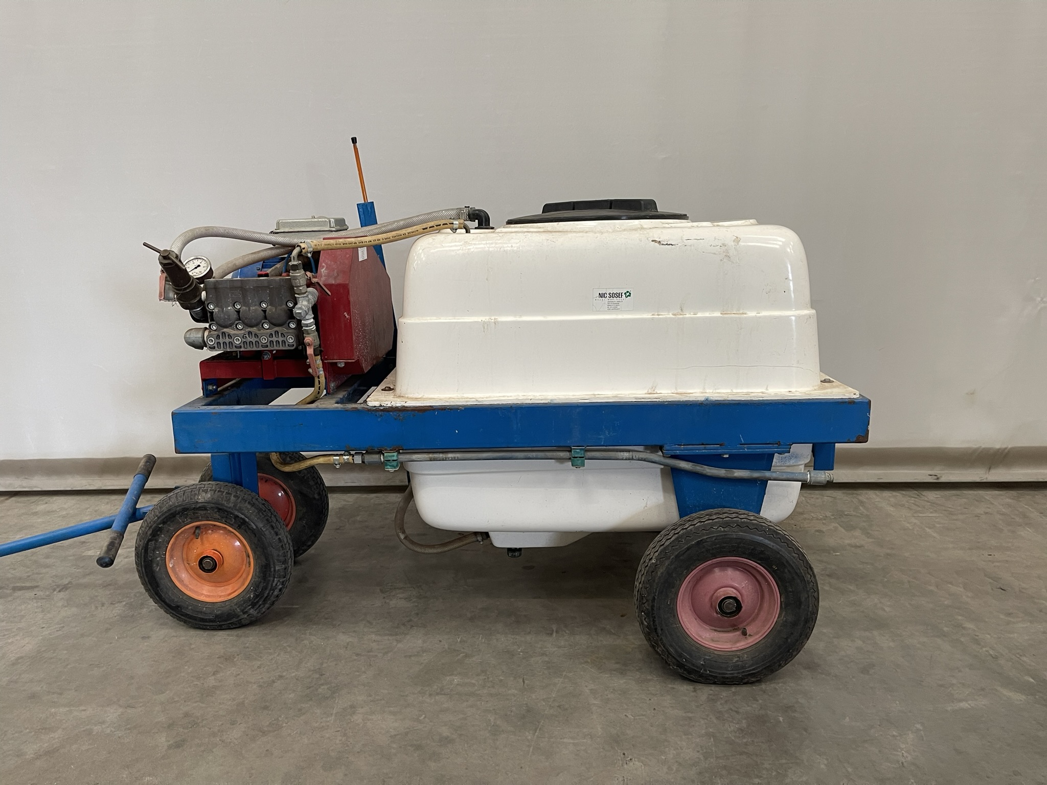 Spray cart 400 liters