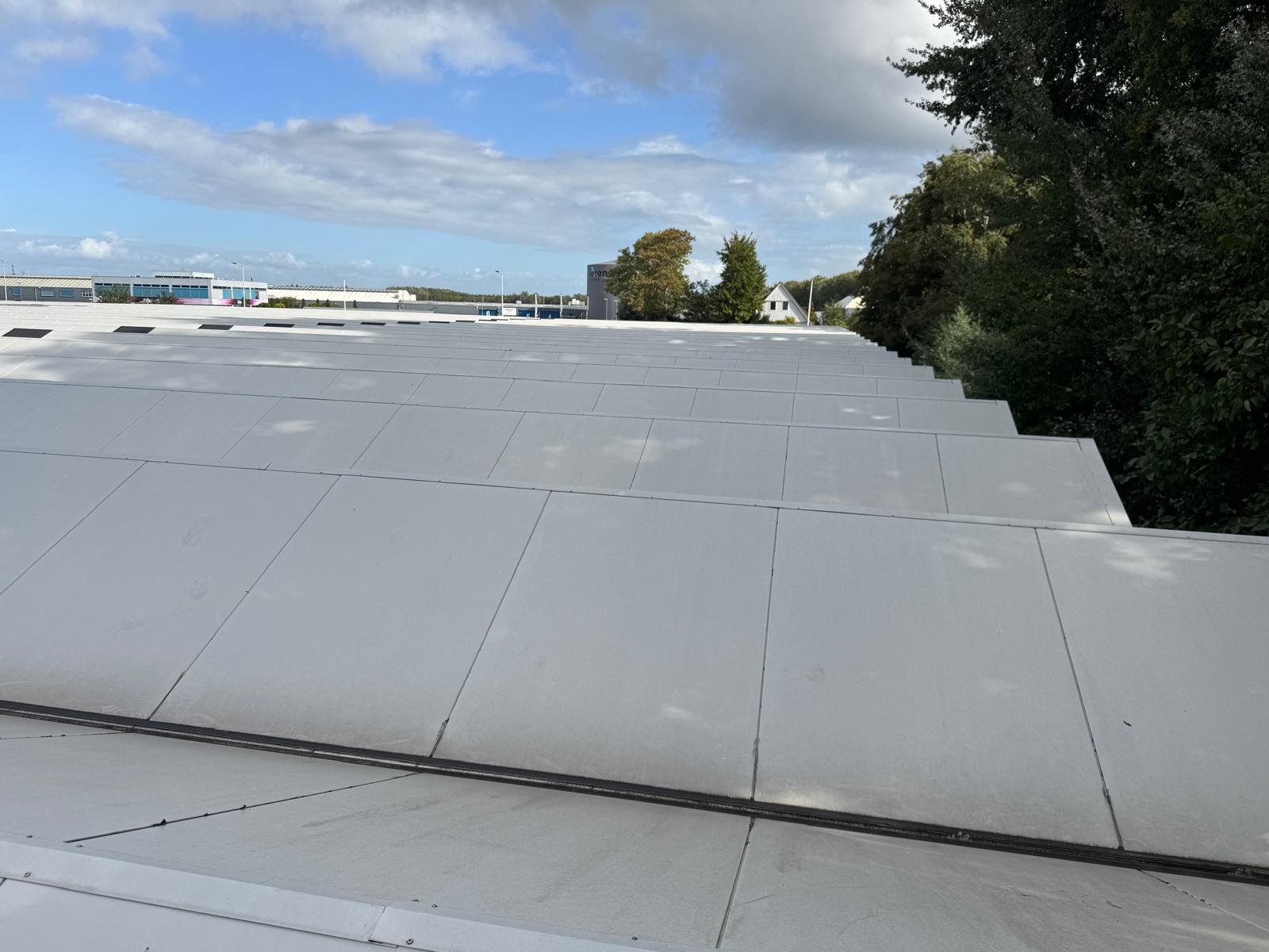 Sandwich roof system 1.200 m²