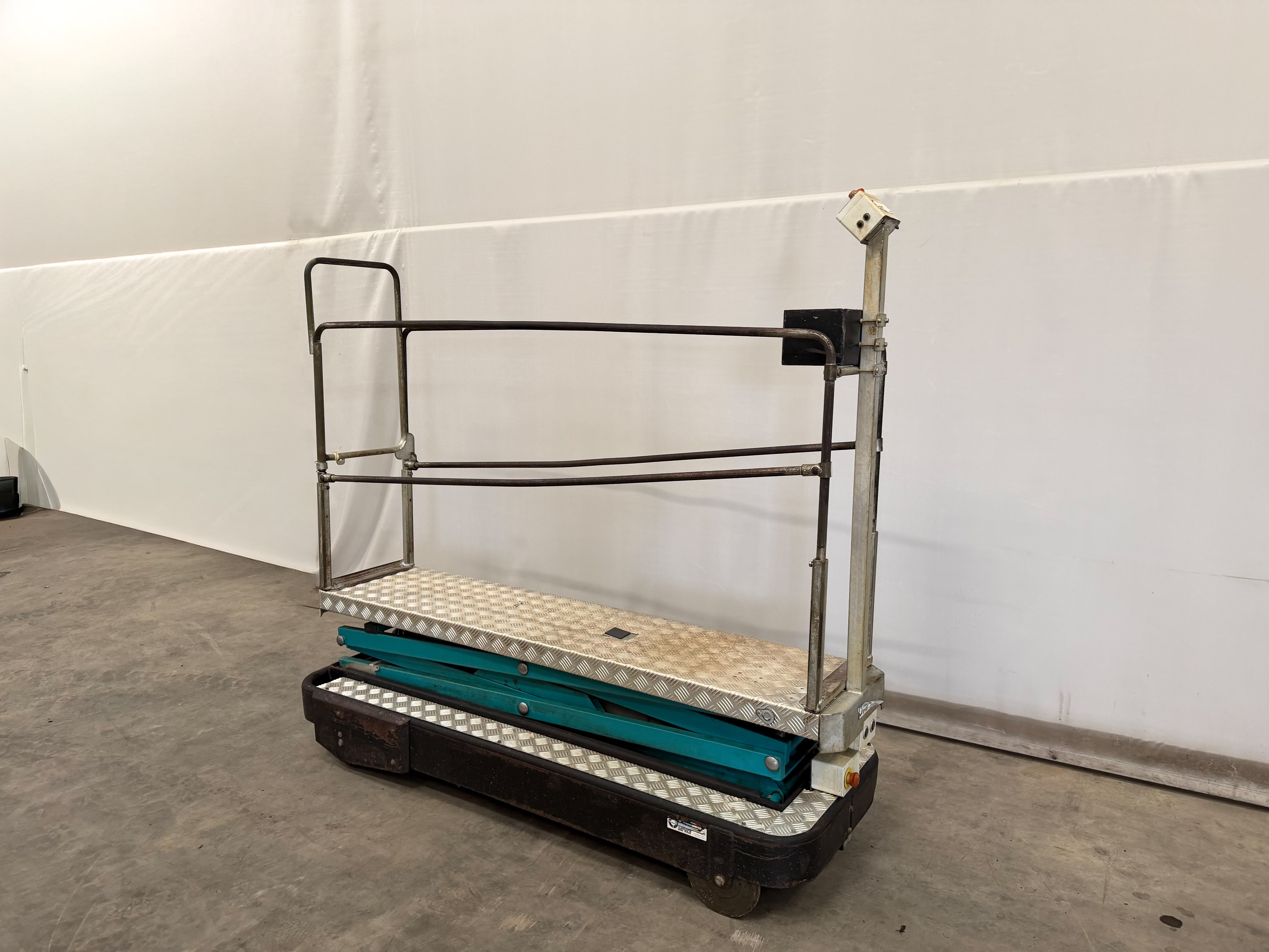 Berg buisrail hoogwerker