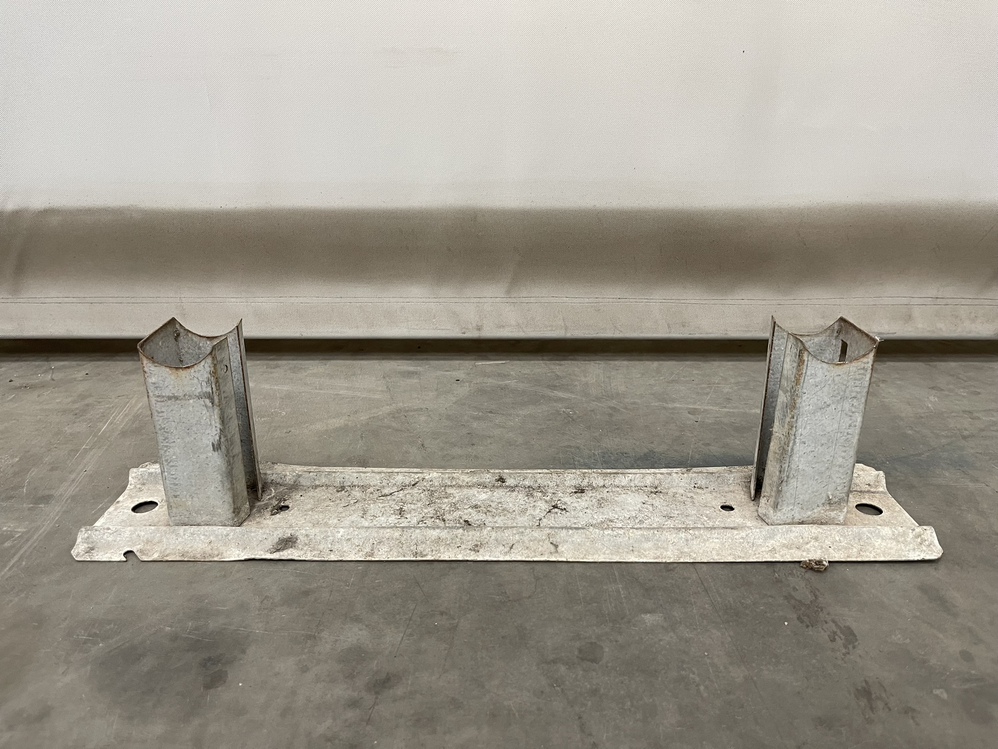 Pipe rail supports clicked 120 mm