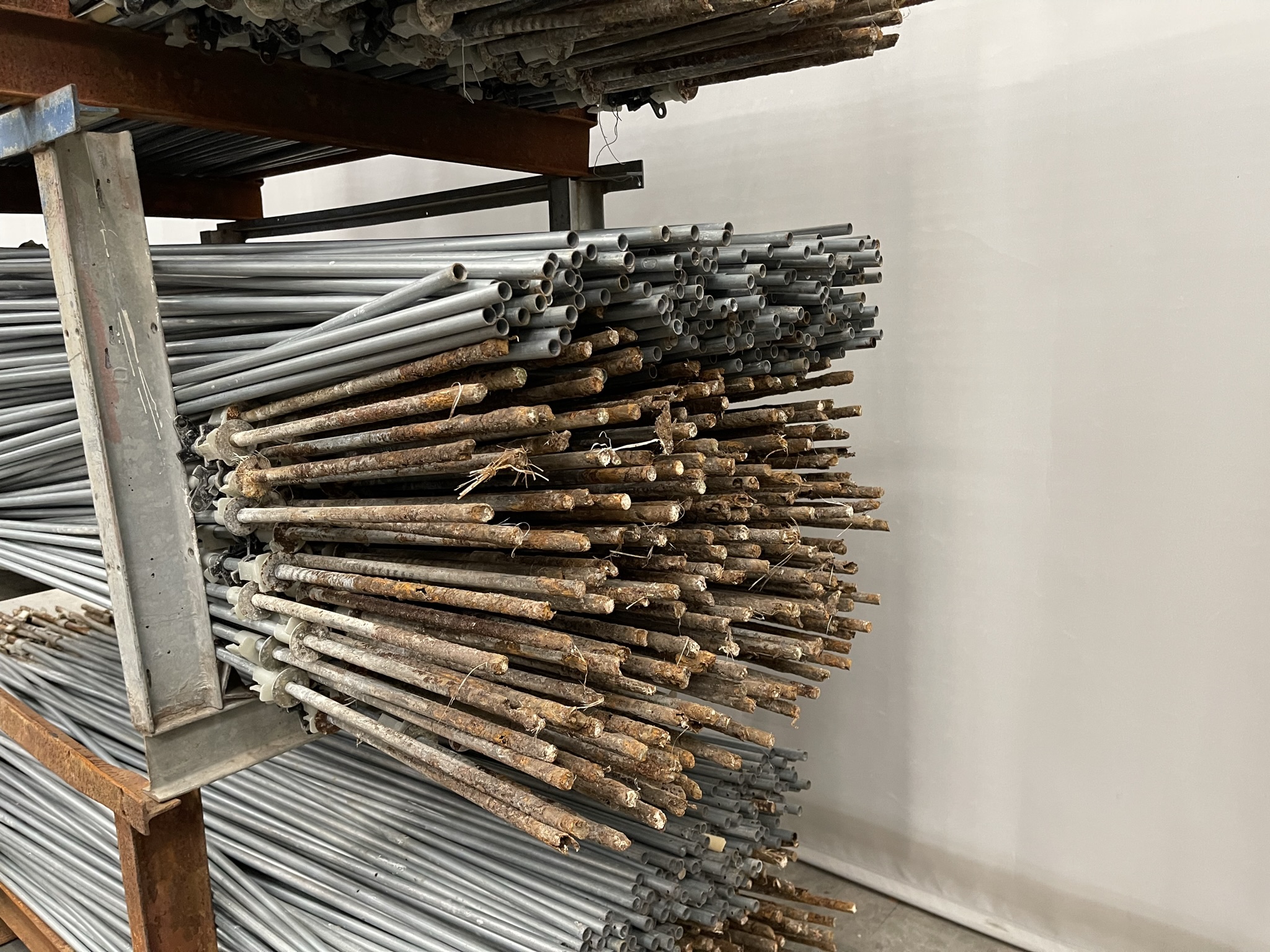 Steunpaaltjes voor bloemengaas 2000 mm