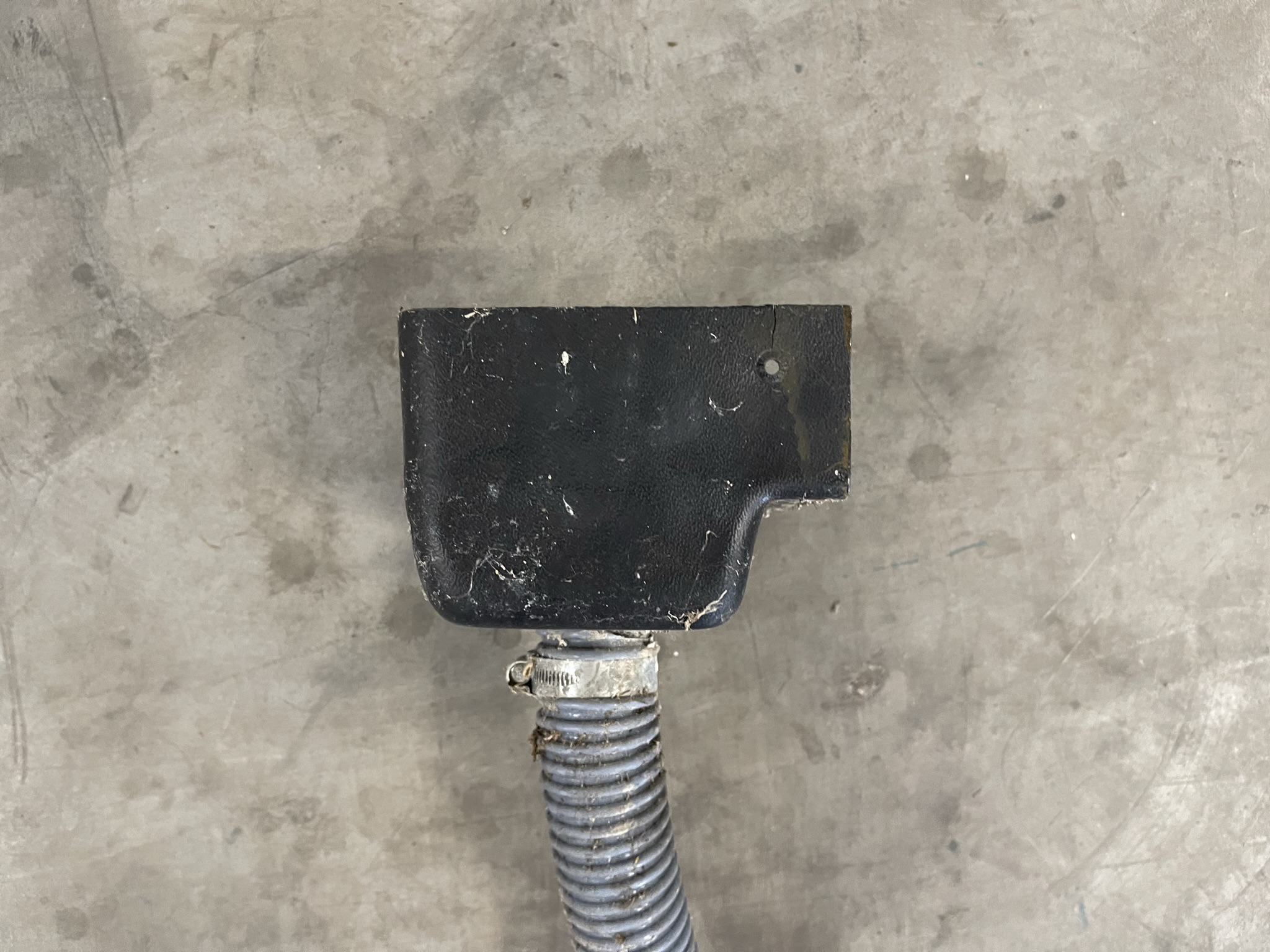 Teeltgoot drainwater eindbakken