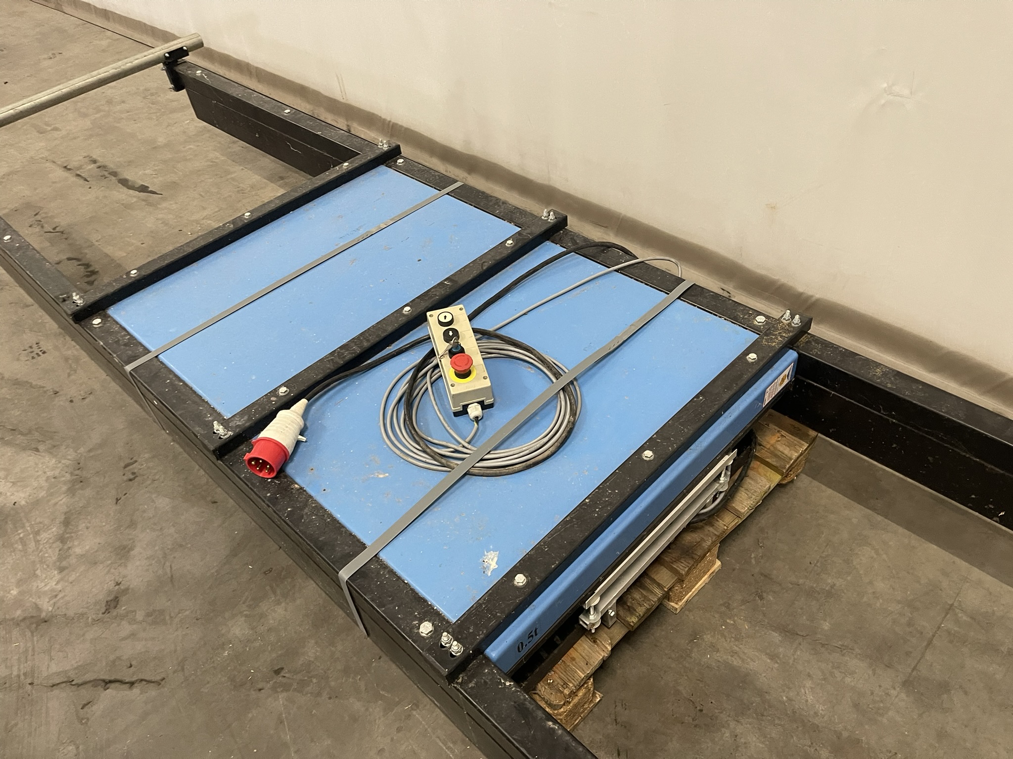 Container lift 500 kg