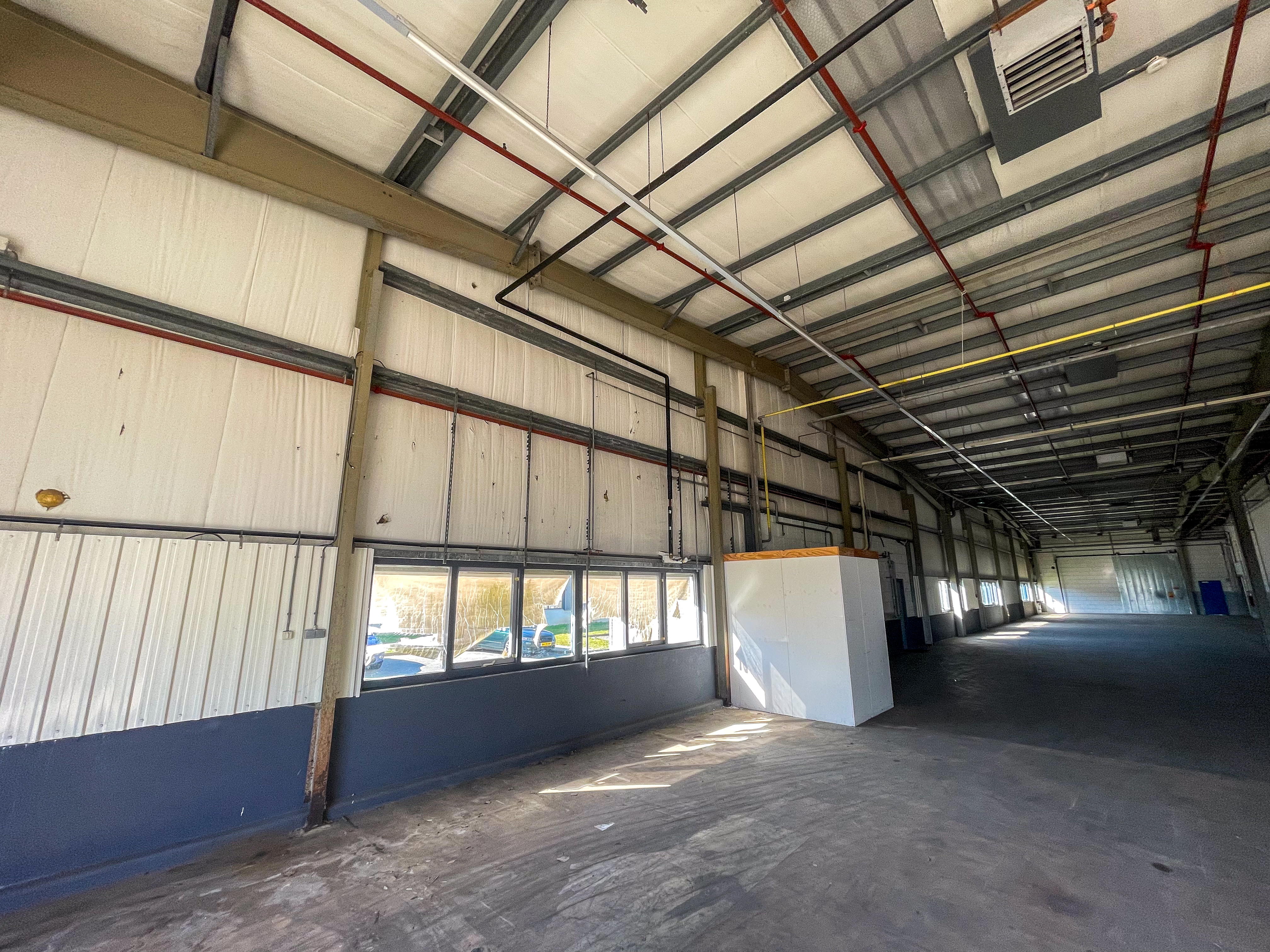 Business space 3.159 m²