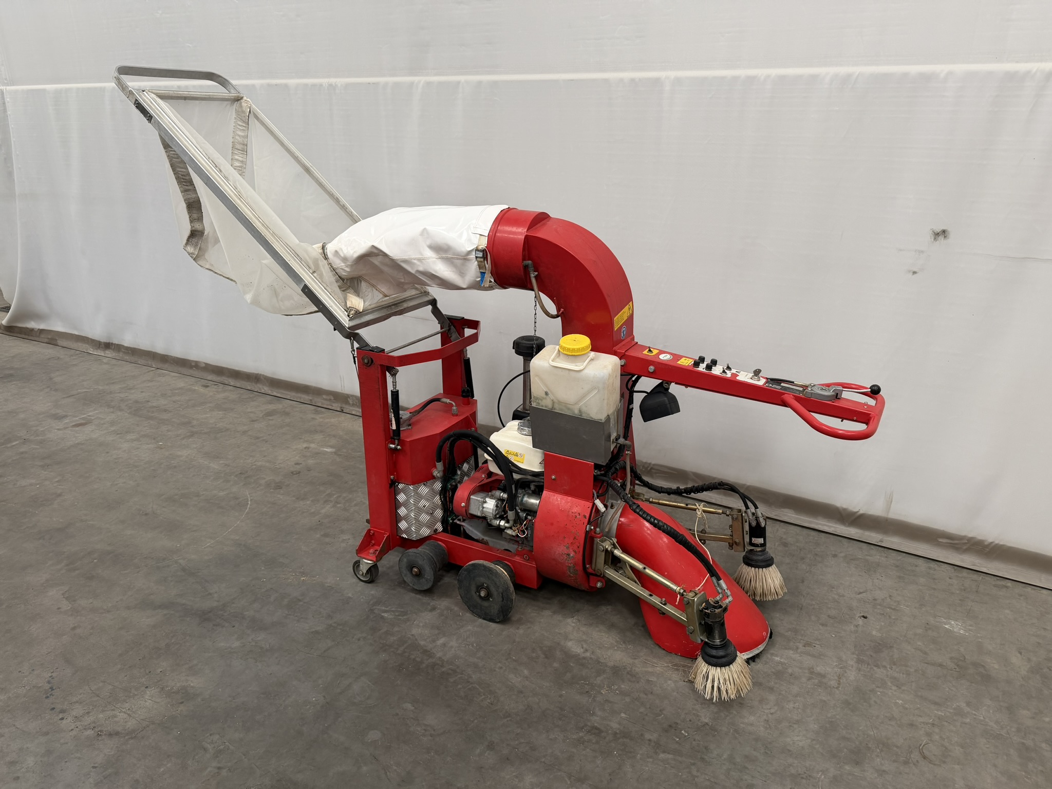 Verhagen brush leaf vacuum cleaner 13 hp