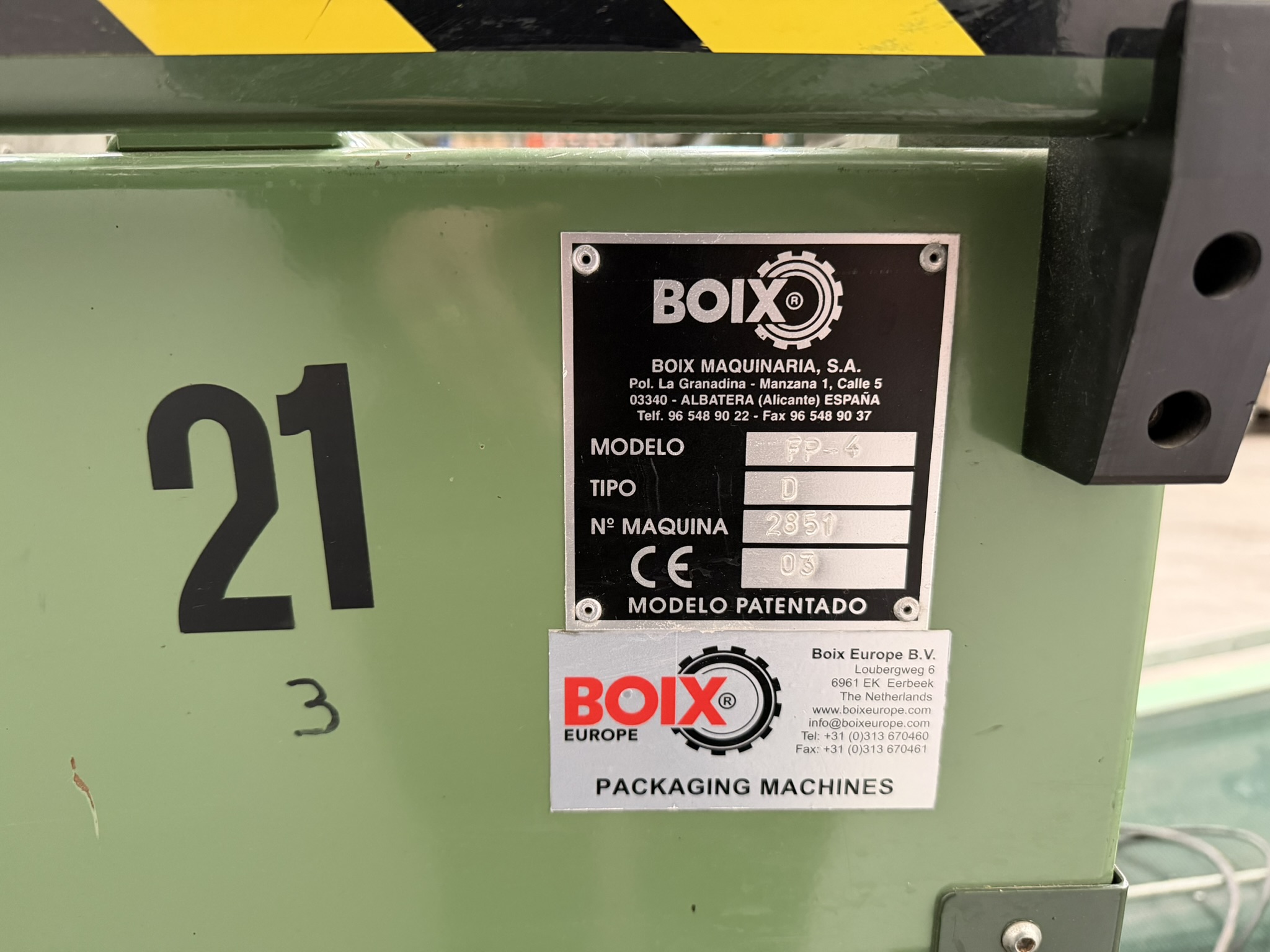 Boix dozenopzetmachine incl. stapel/uitvoer unit