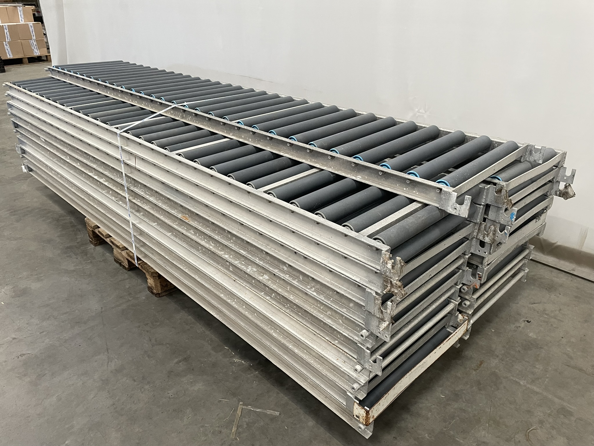 Roller conveyor belts 550 mm