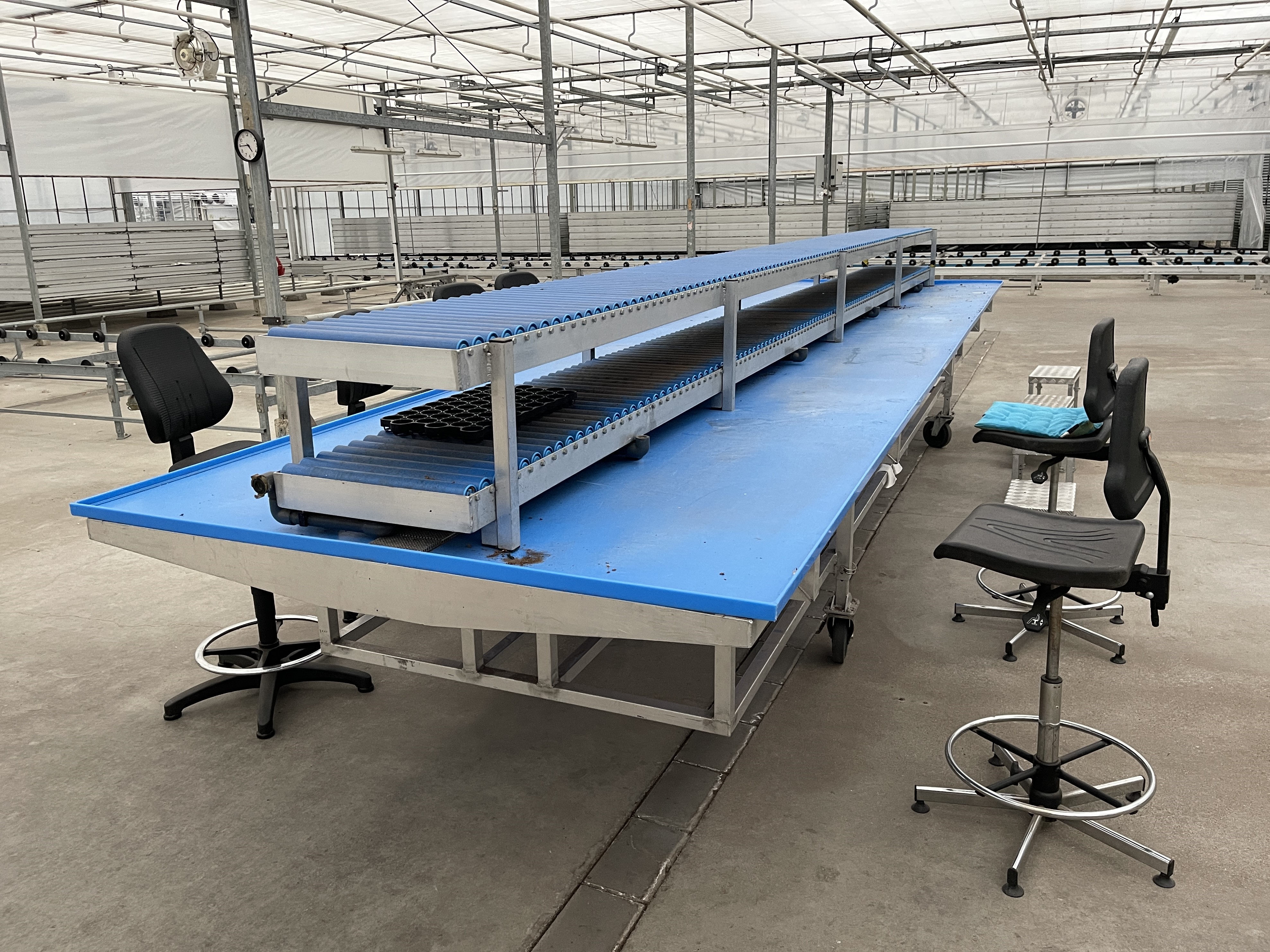 Aluminum processing table