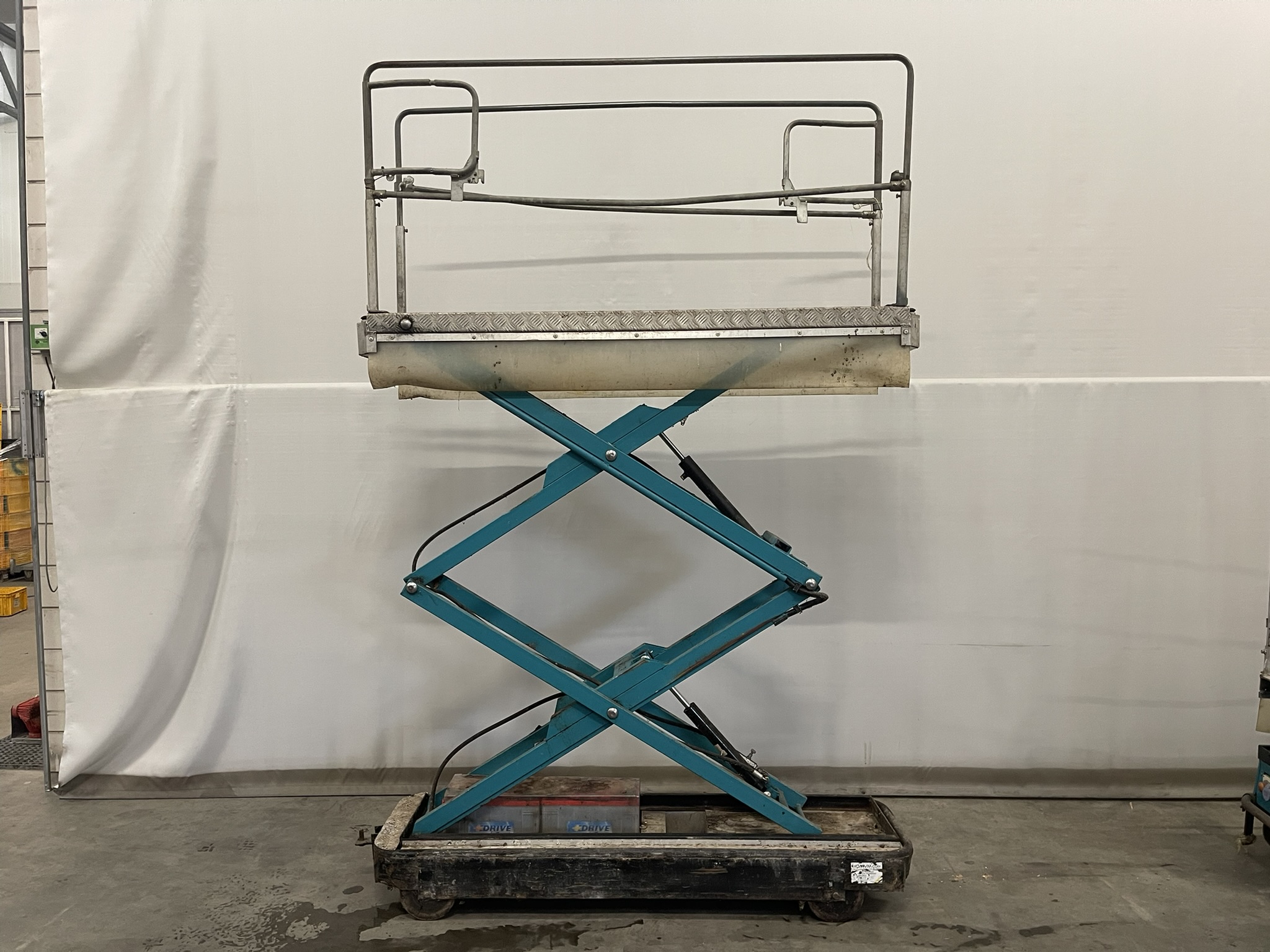 Pipe rail aerial work platform