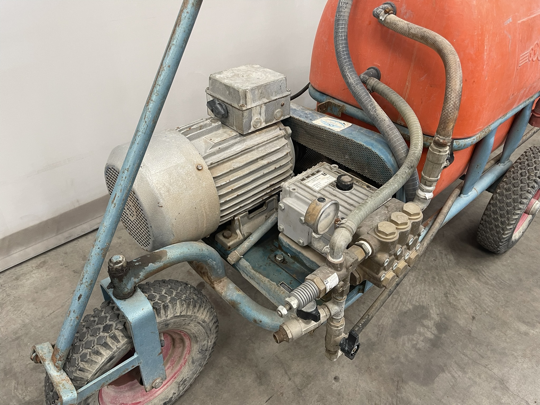 Empas spray cart 200 liters