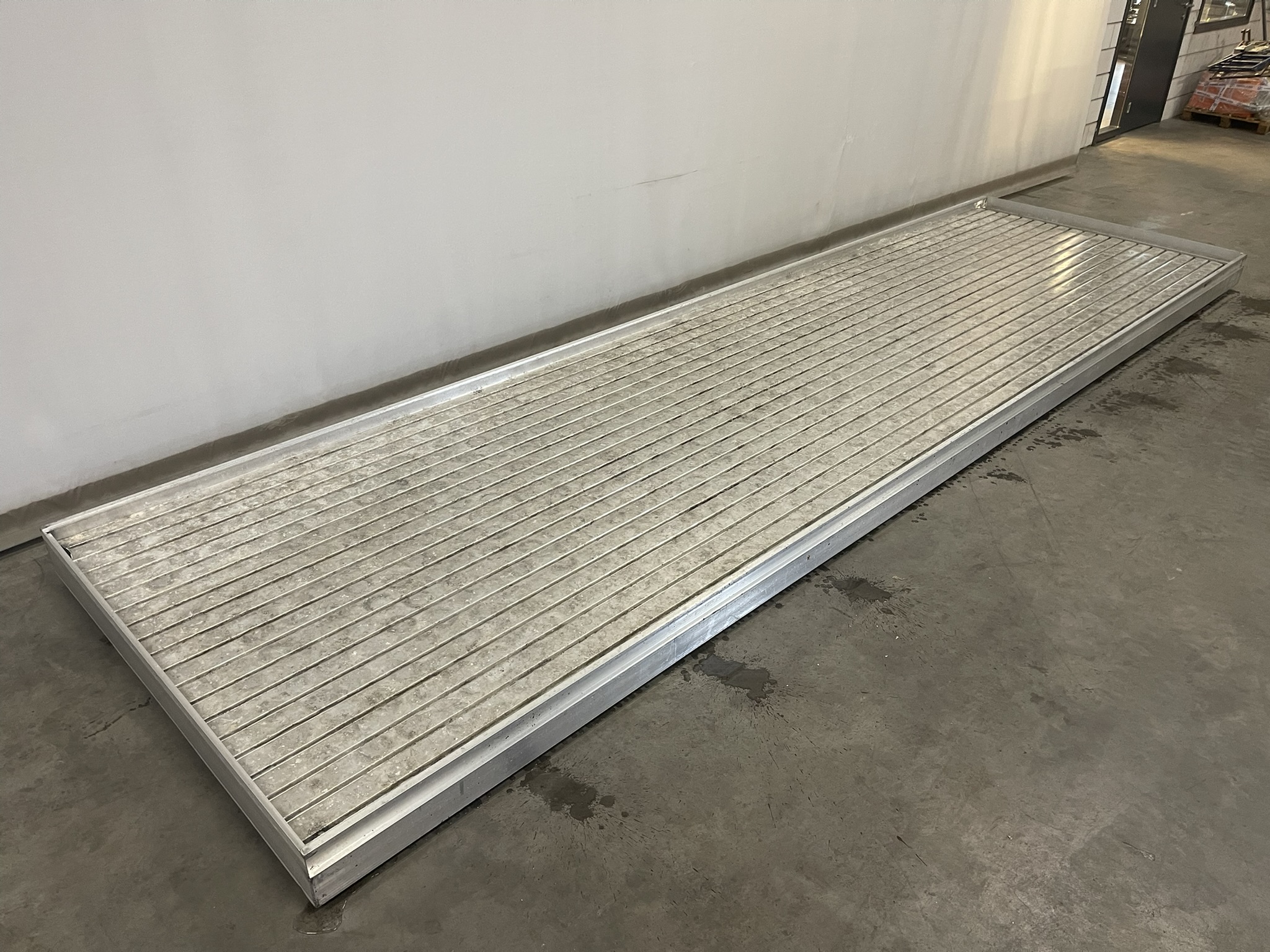 Compleet aluminium rolcontainersysteem